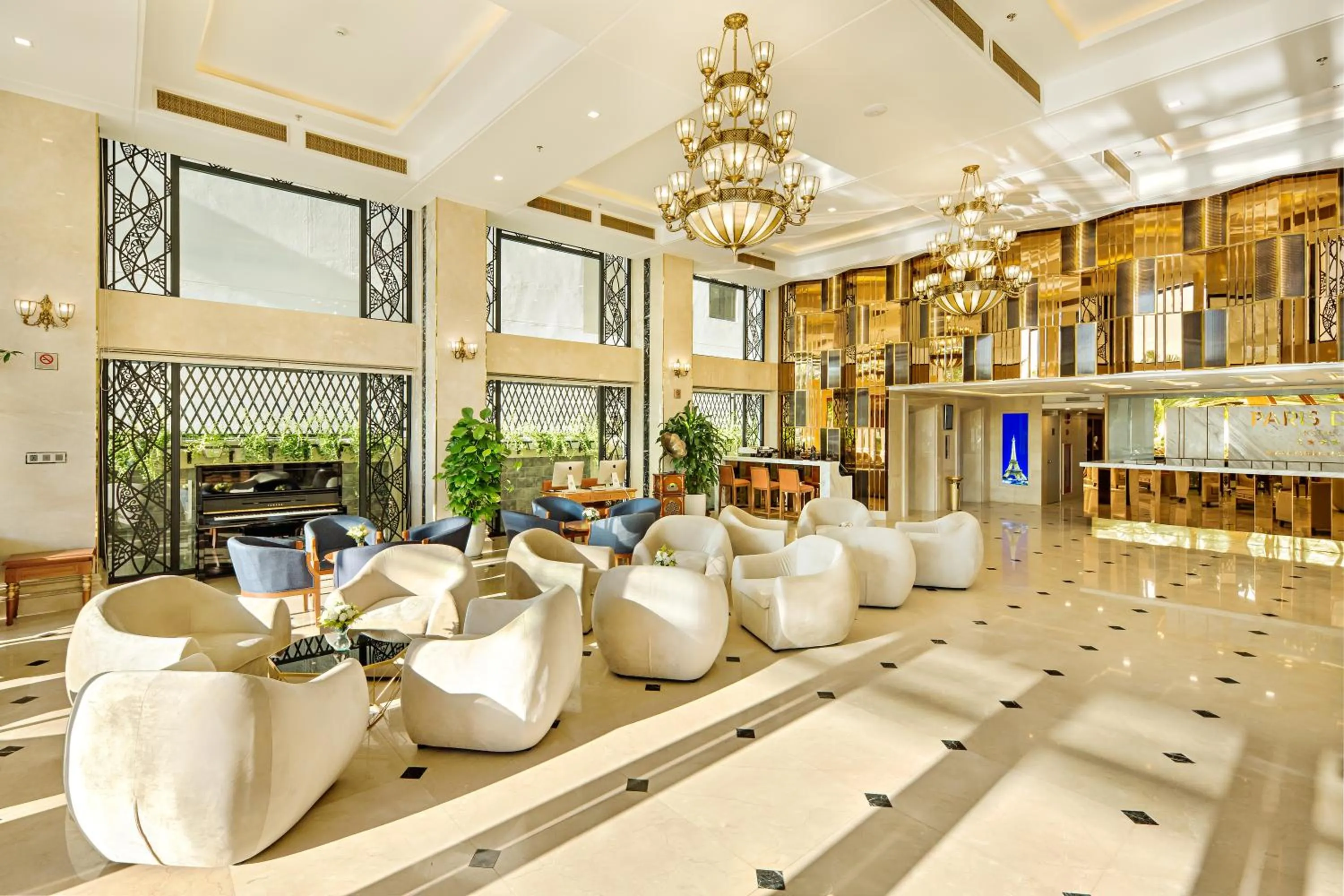 Lobby or reception in Paris Deli Danang Beach Hotel