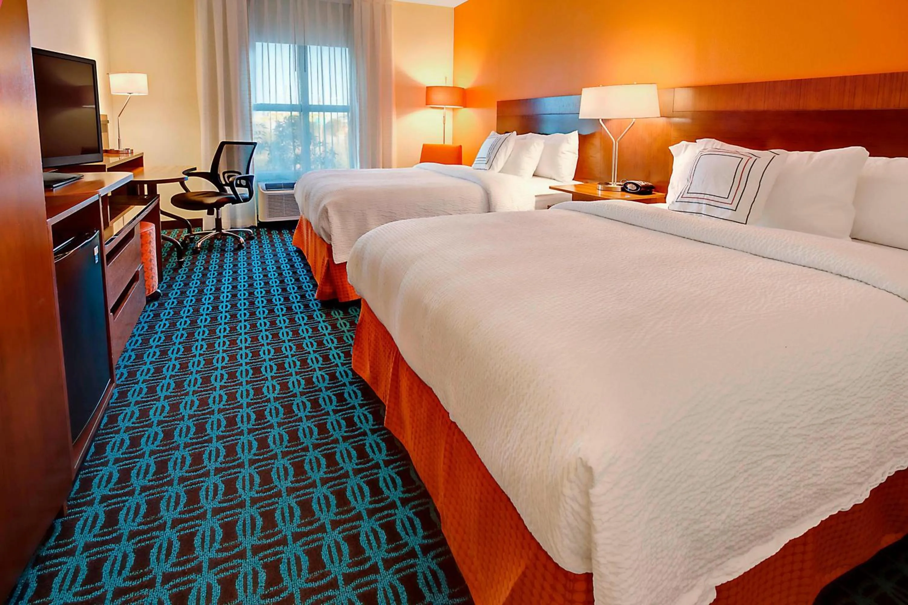 Photo of the whole room, Bed in Fairfield Inn & Suites by Marriott Destin