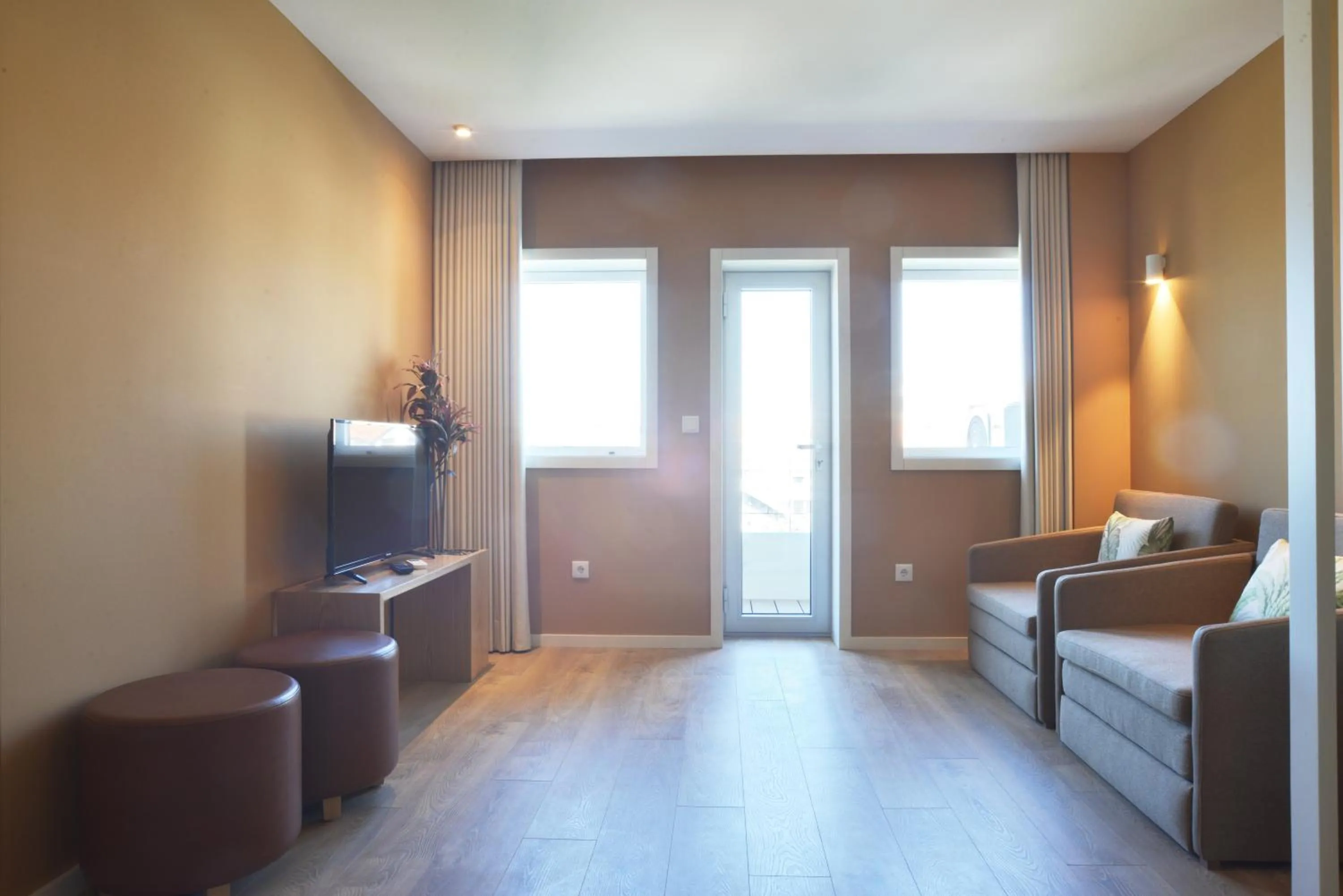 Living room in Spot Family Apartments