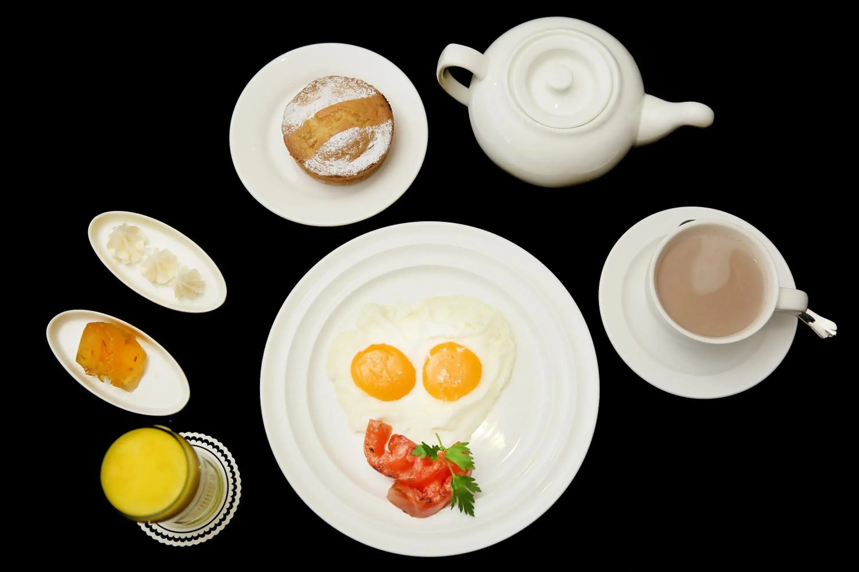 Breakfast in Magnolia Hotel & Conference Center Breakfast in Magnolia Hotel & Conference Center