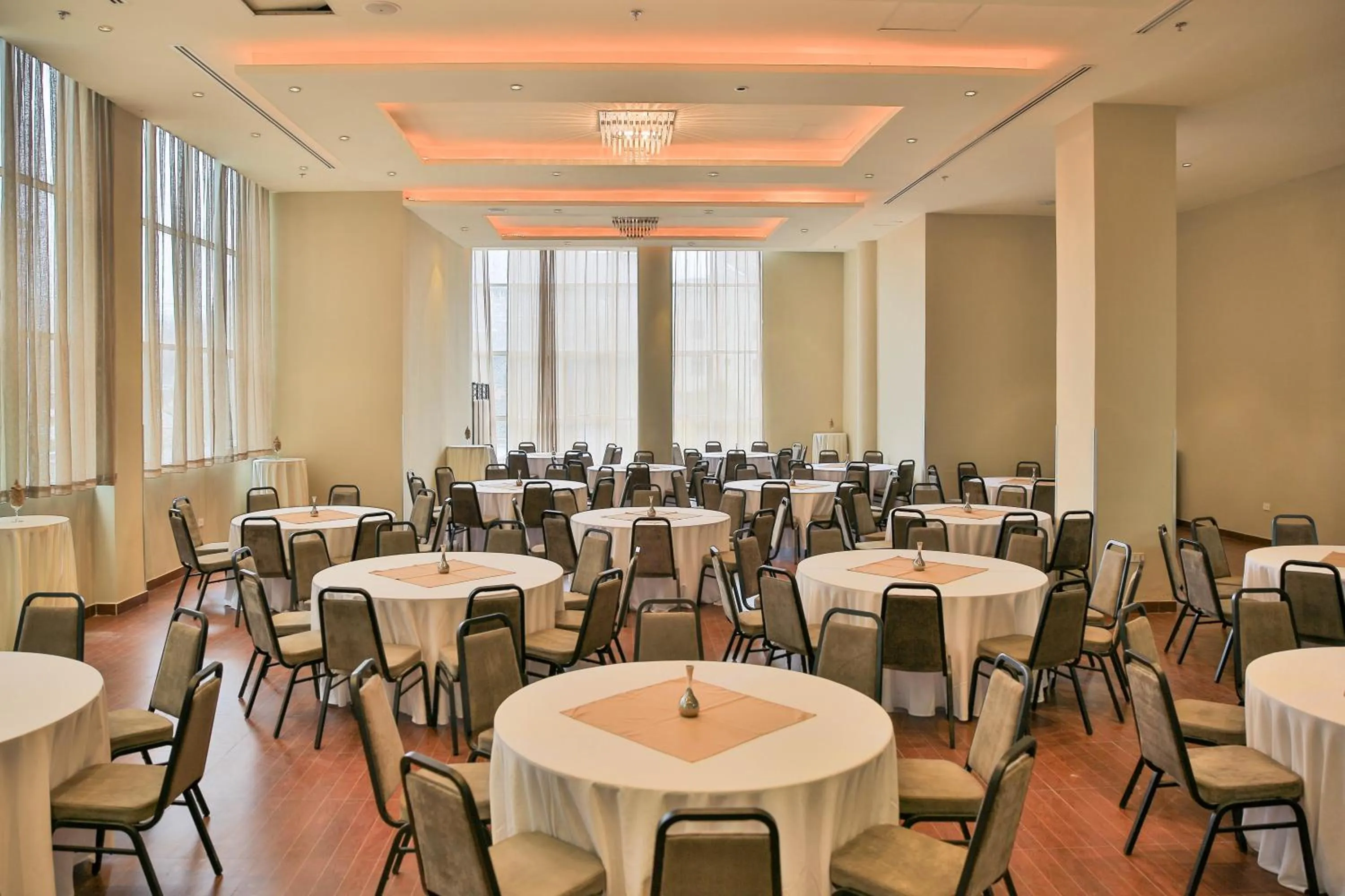 Meeting/conference room in Magnolia Hotel & Conference Center