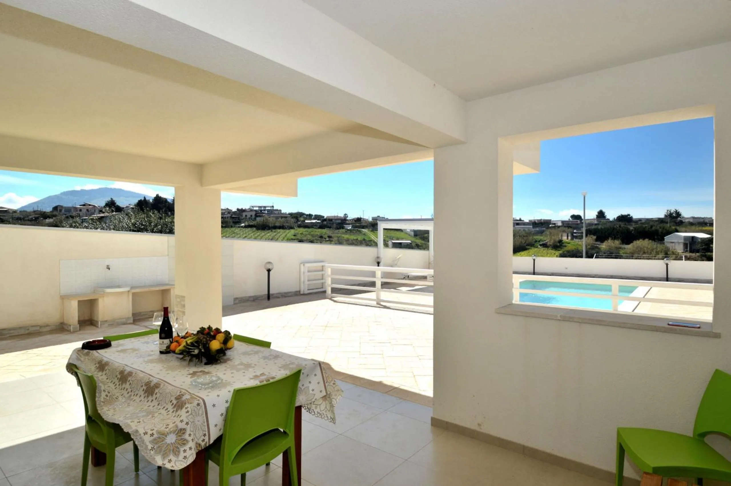 Swimming pool in Villa Bianca e Villa Arancio