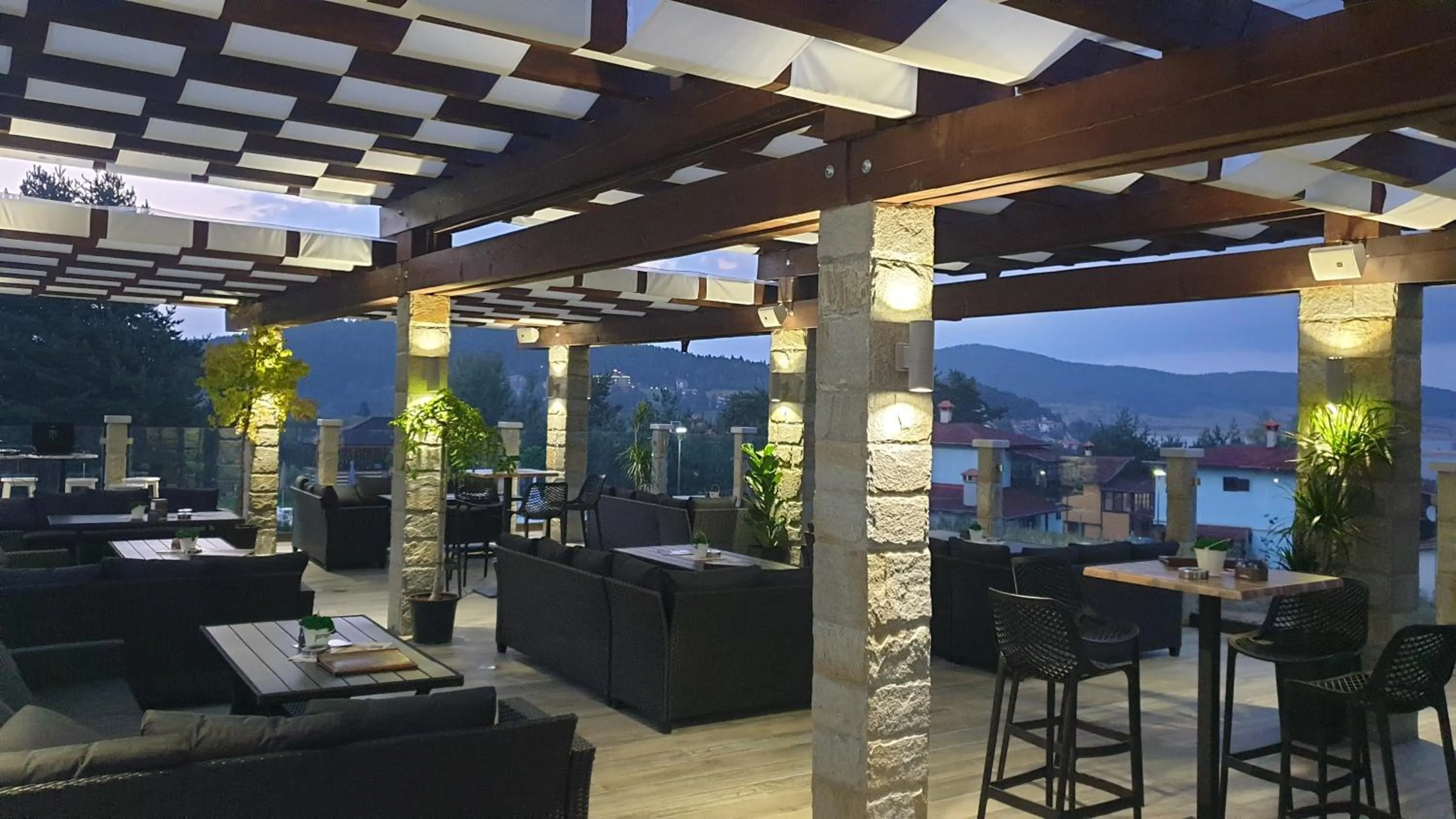 Restaurant/places to eat in Family Hotel Eterno