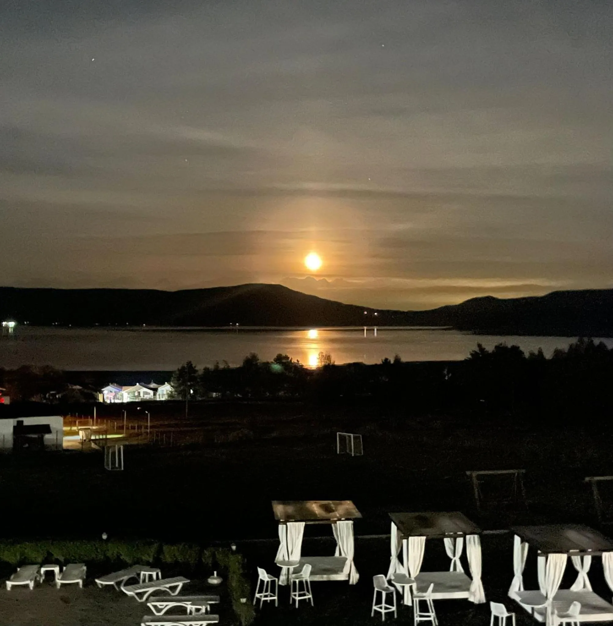 Lake view in Family Hotel Eterno