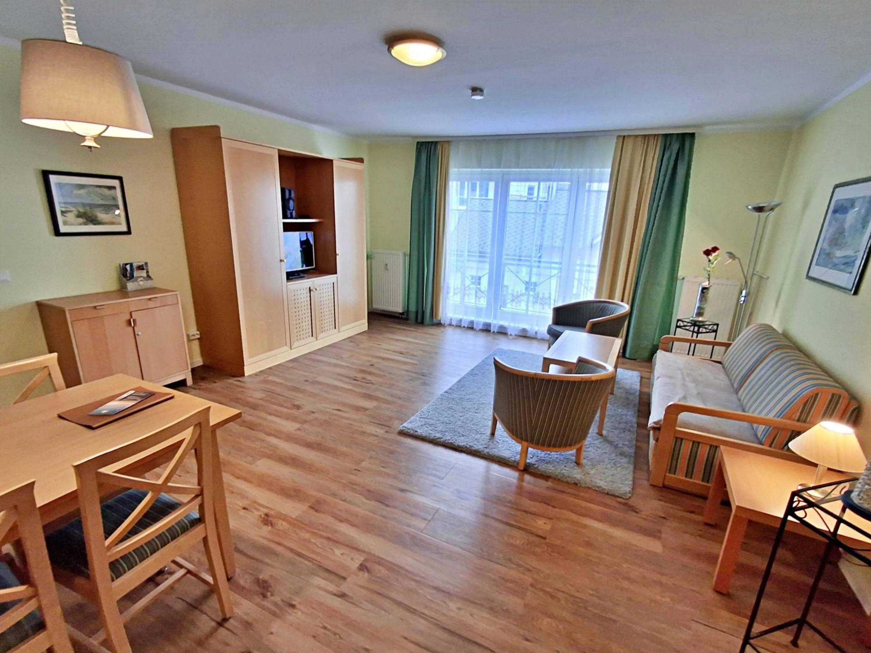 Ferienwohnung 1 2 14 Inselstrand