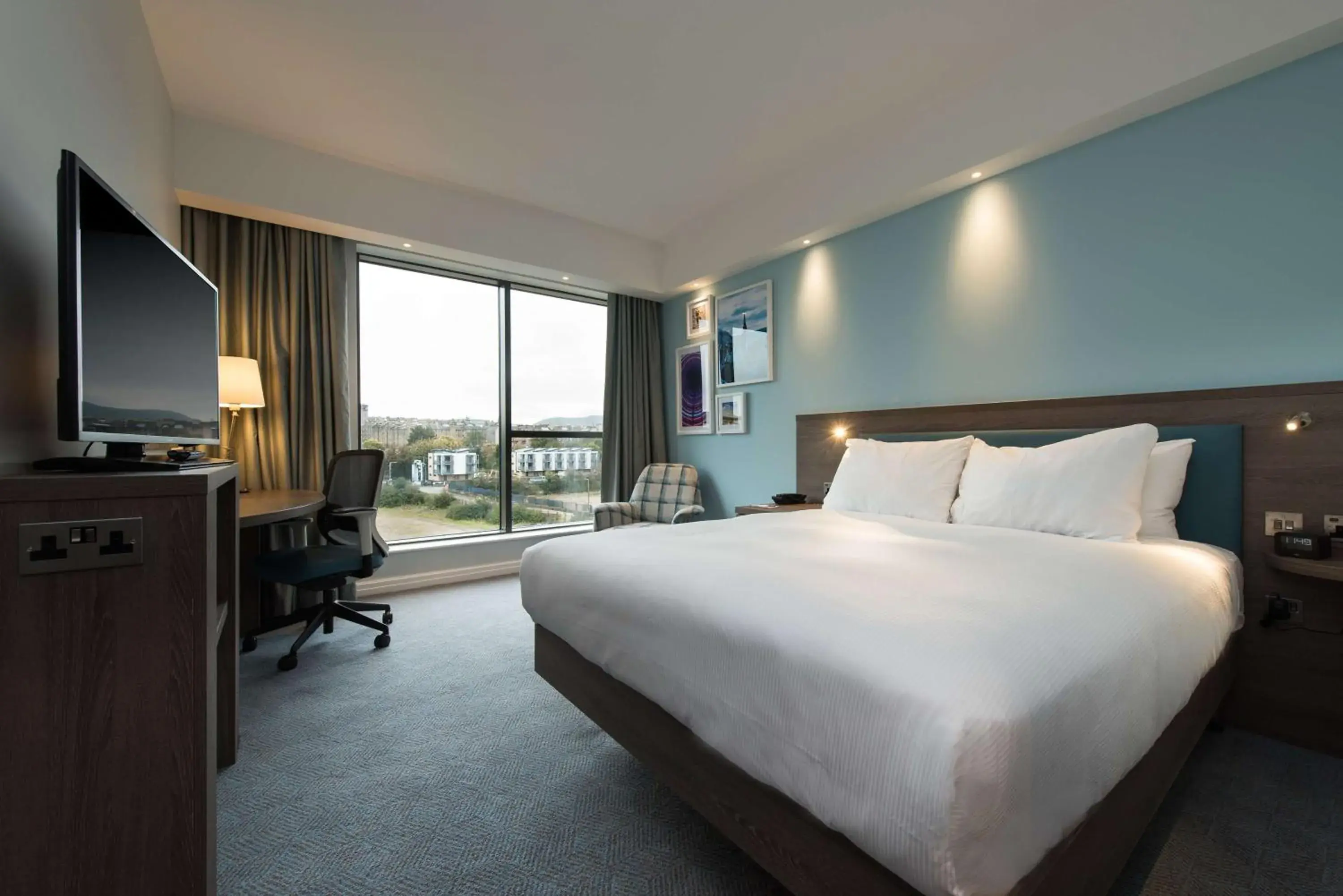 Bedroom, Bed in Hampton By Hilton Edinburgh West End Bedroom, Bed in Hampton By Hilton Edinburgh West End