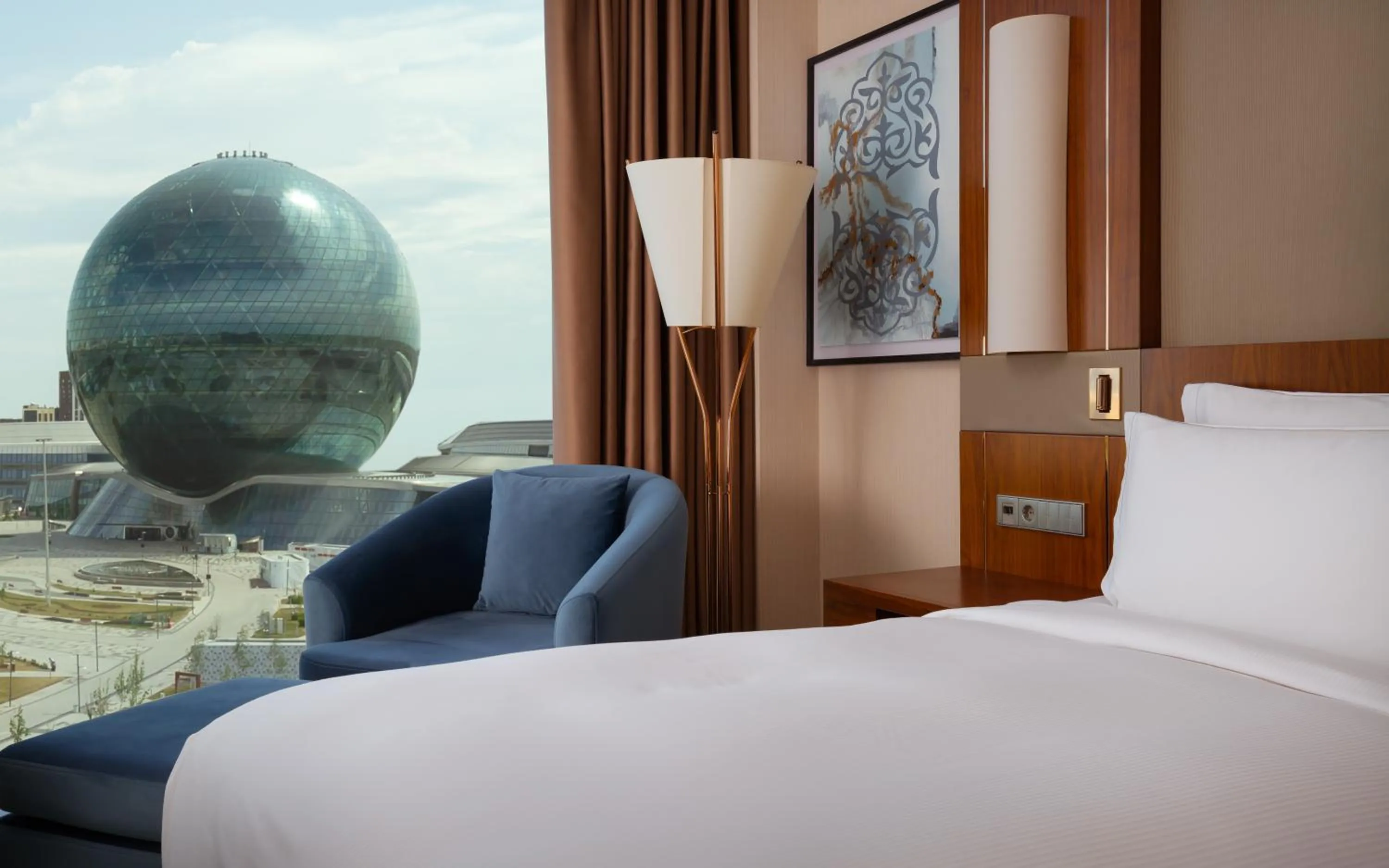 Bedroom, Bed in Hilton Astana