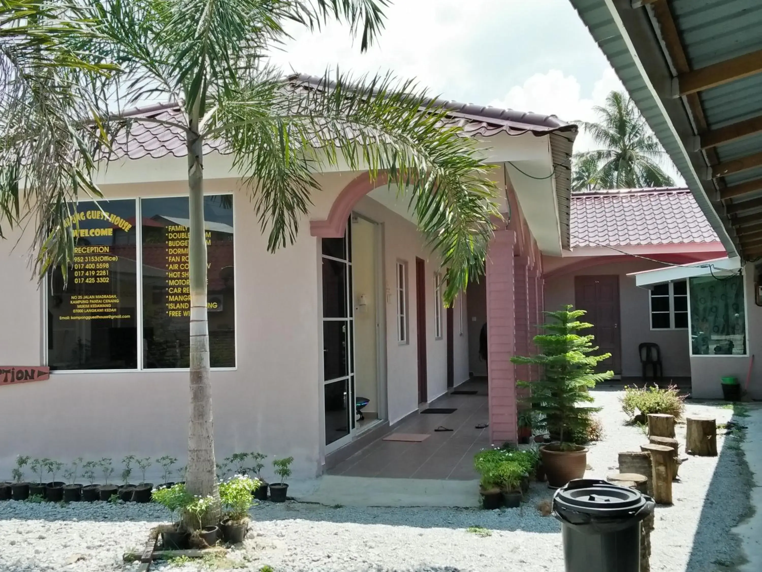 Standard Double Room in Kampung Guest House Standard Double Room in Kampung Guest House