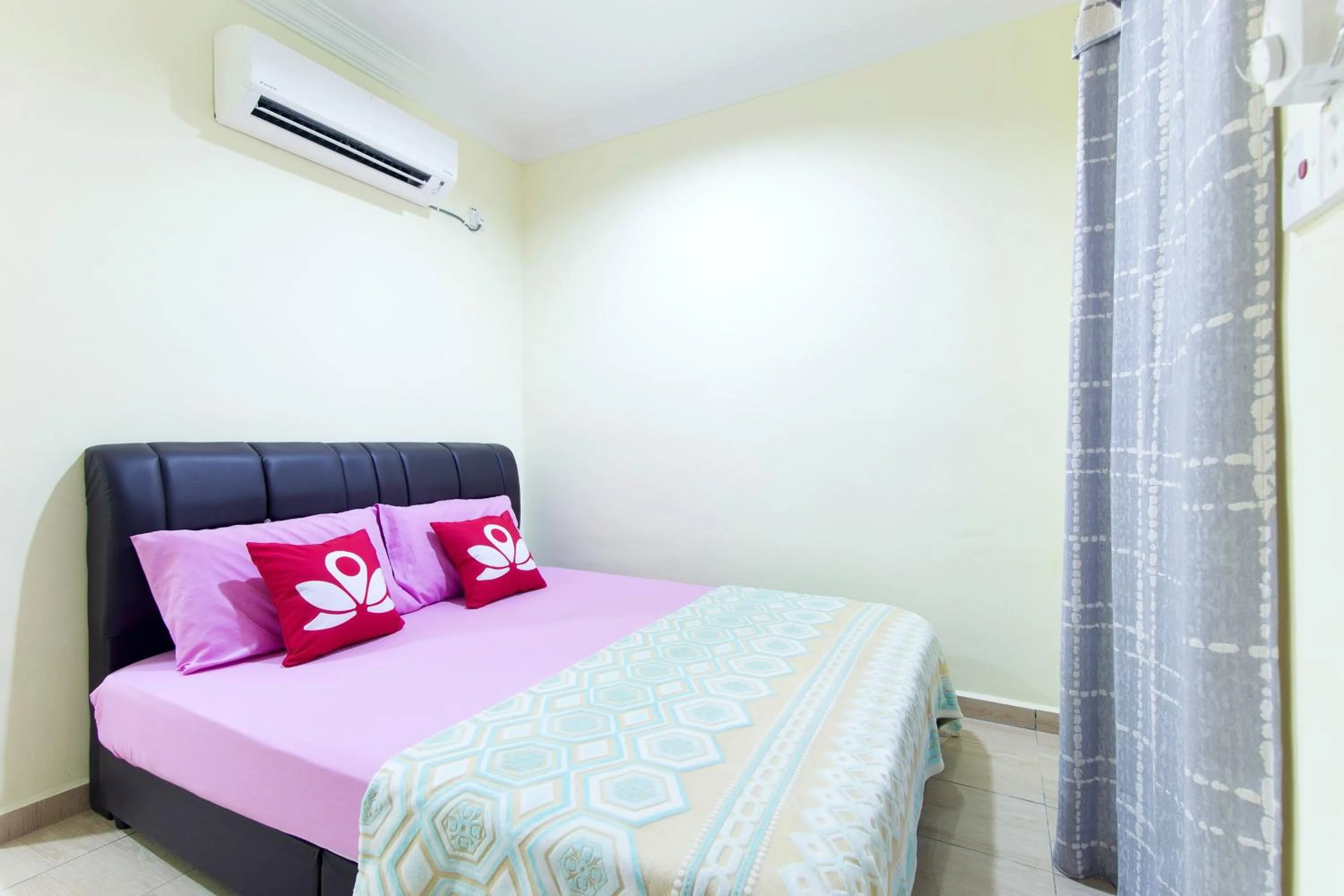 Bed in Kampung Guest House
