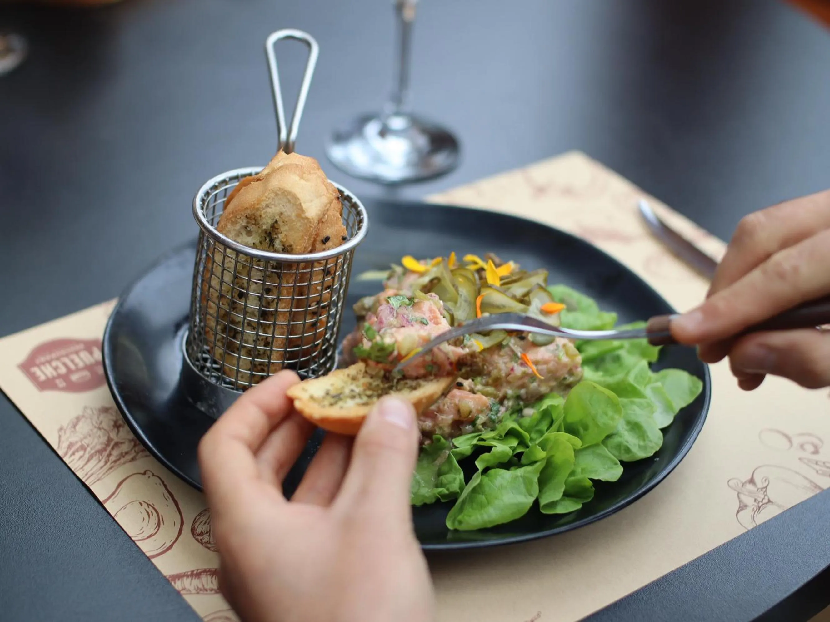 Restaurant/places to eat in Hotel Puelche