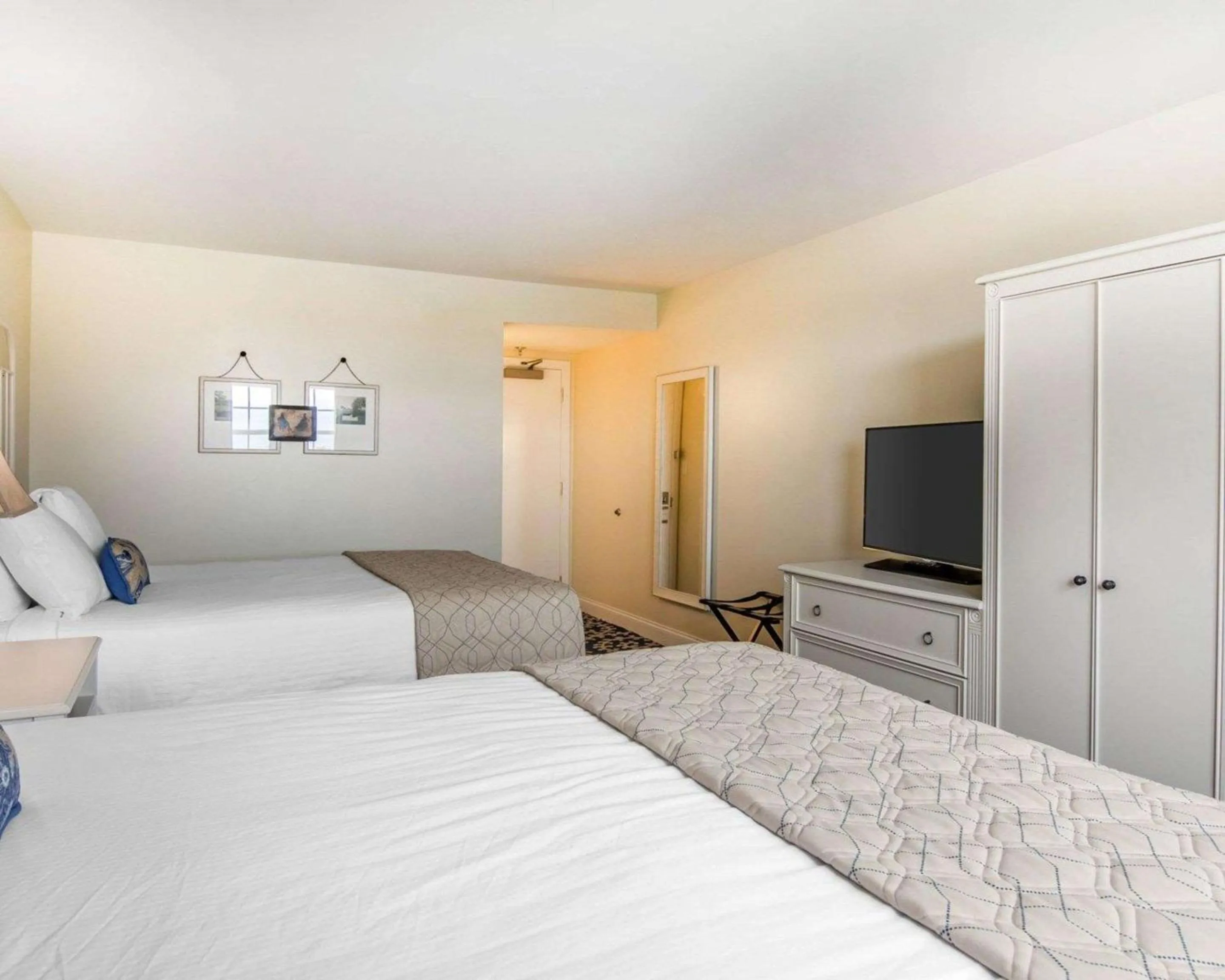 Bedroom, Bed in Bluegreen Vacations Shenandoah Crossing, an Ascend Collection Resort