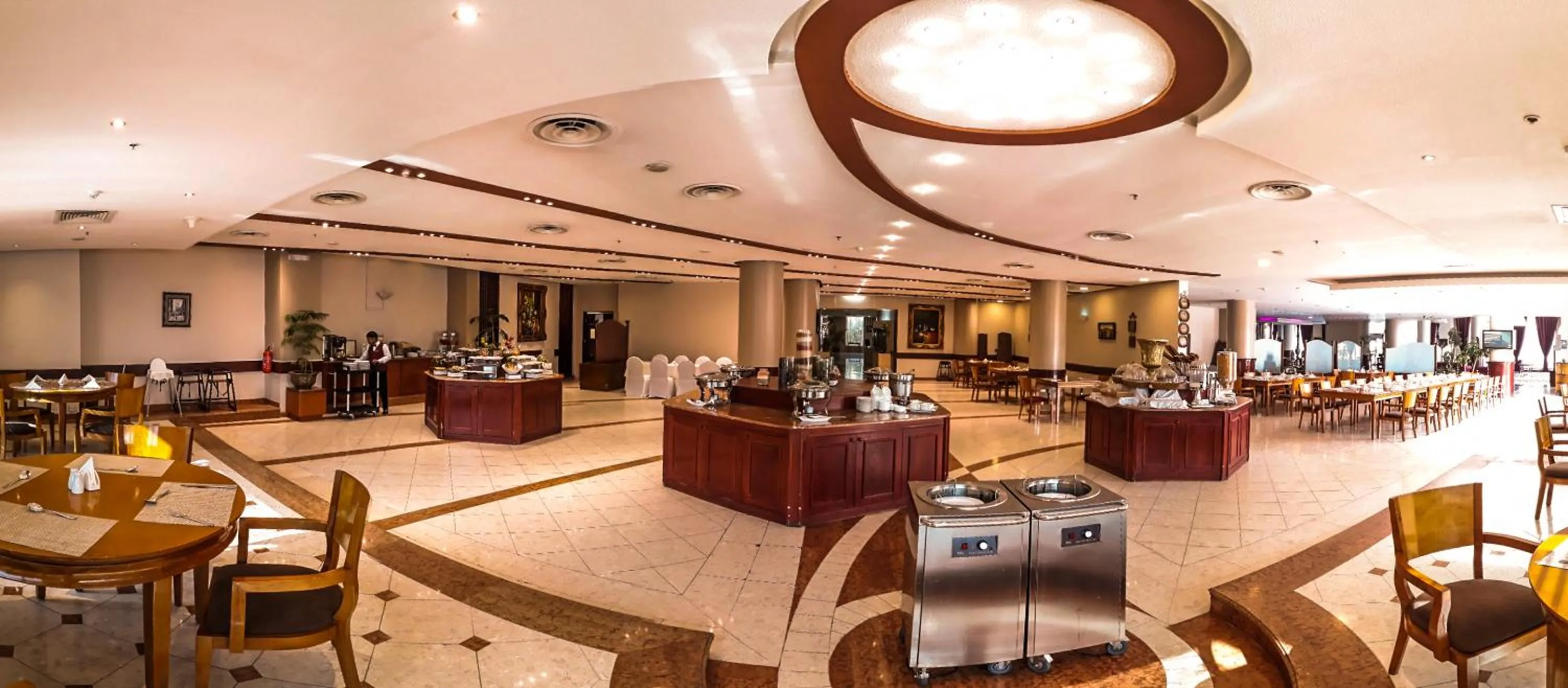 Restaurant/Places to Eat in Signature Al Khobar Hotel