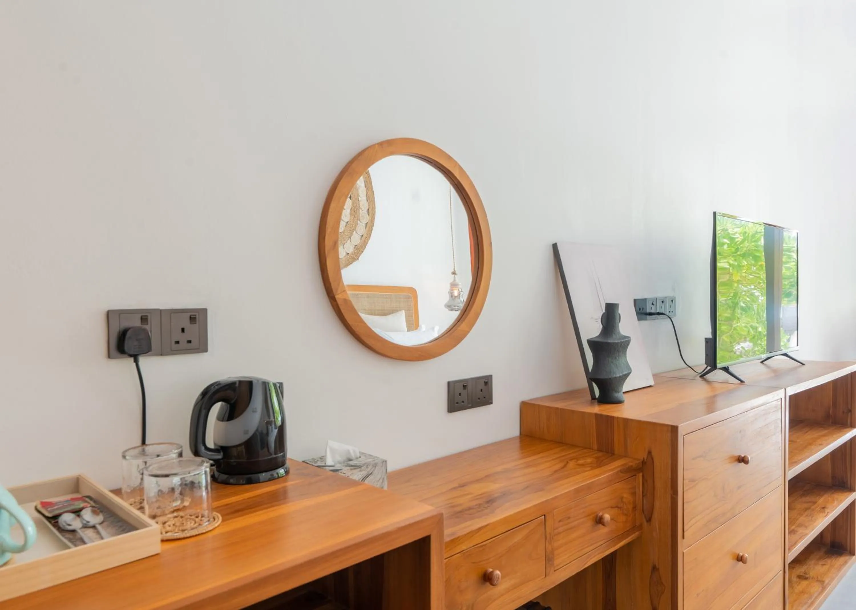 hair dresser in Veli Vilaa