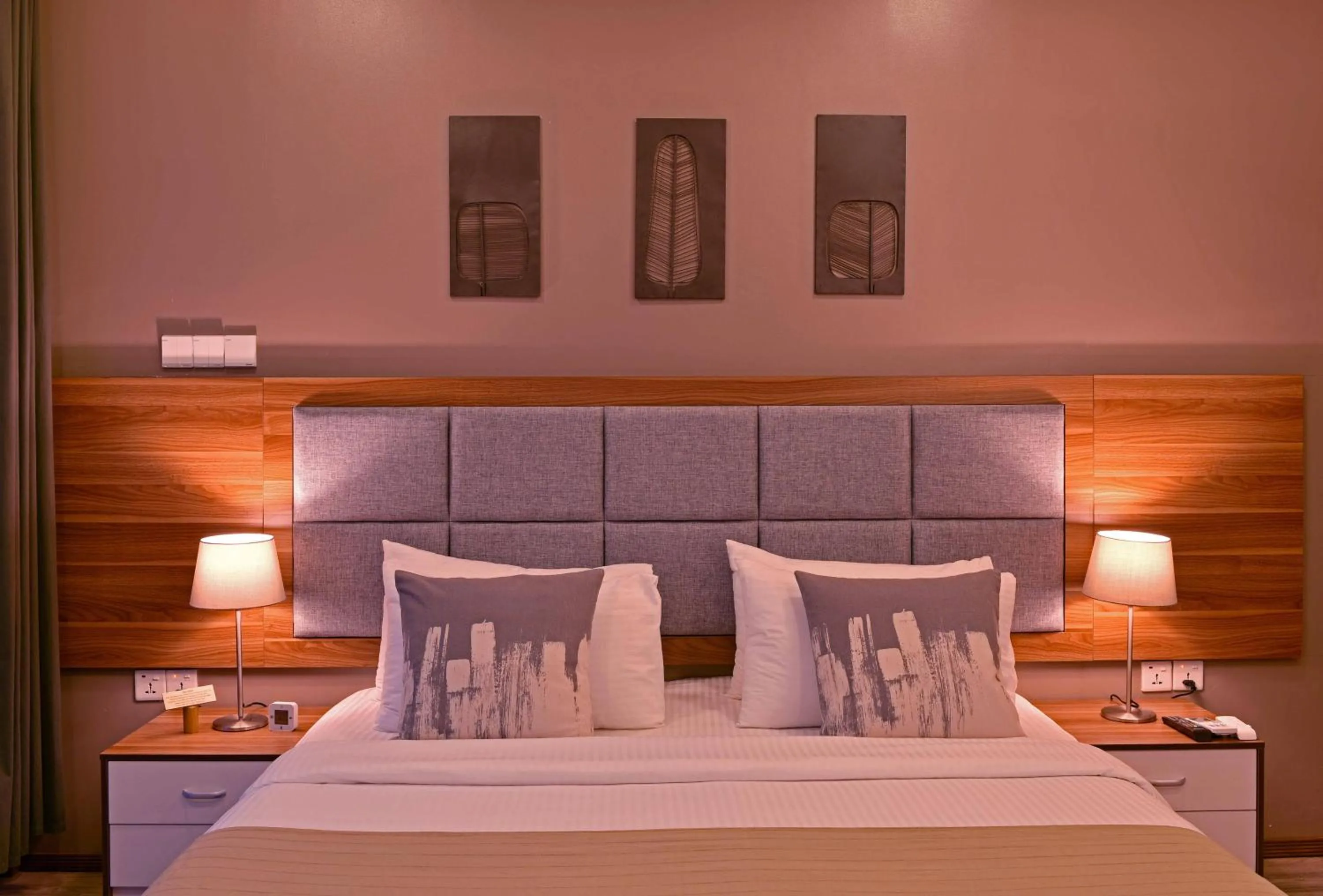 Photo of the whole room, Bed in Veli Vilaa