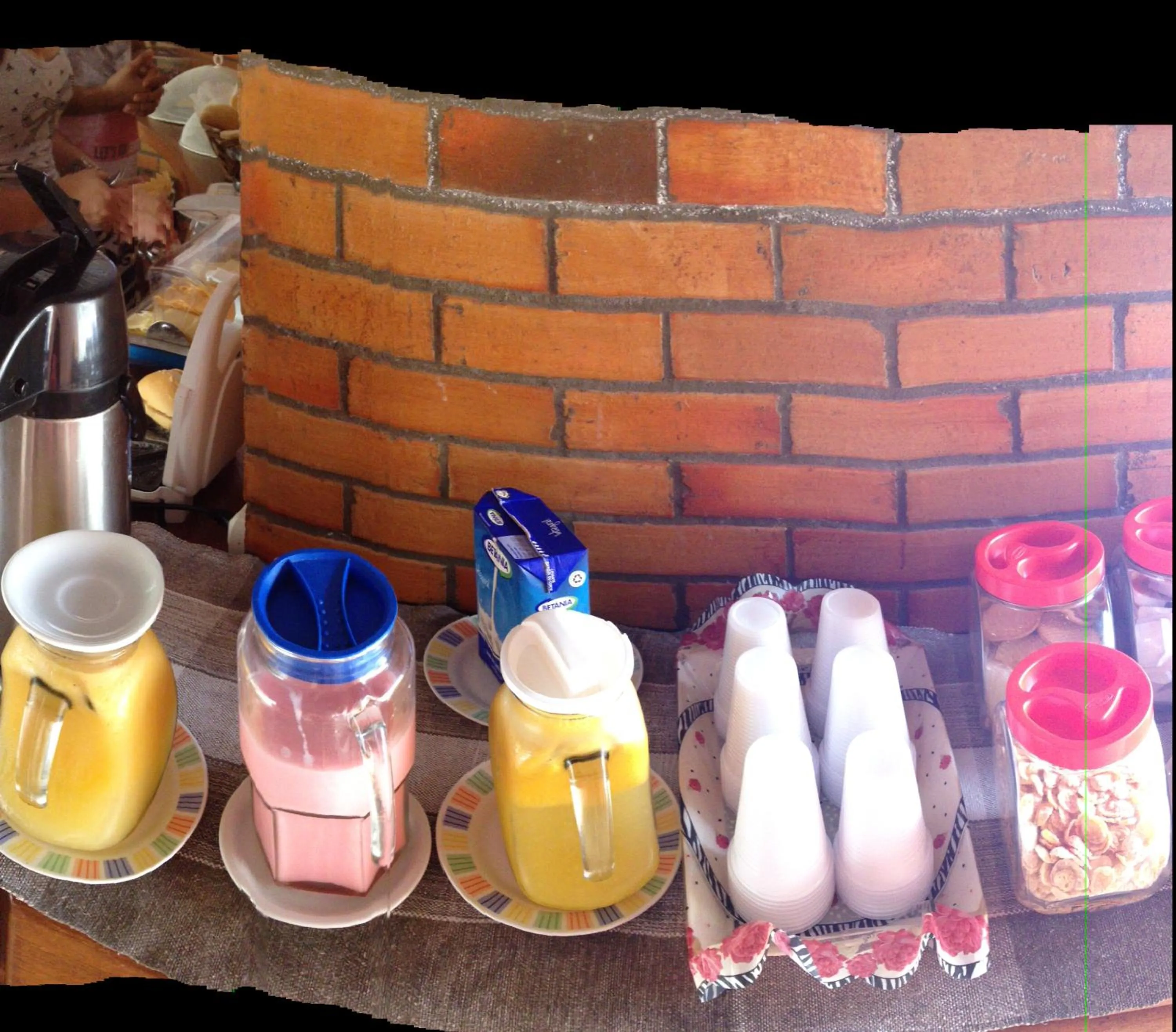 Breakfast in CostaSol Pipa Chalés