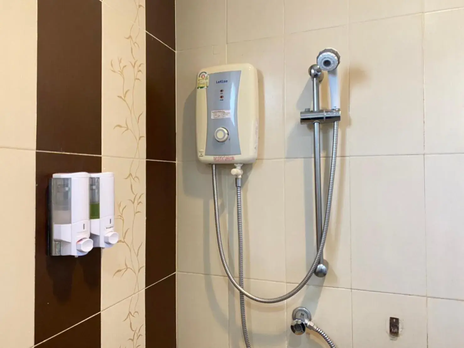 Bathroom in Chaophayathara Riverside Hotel Bathroom in Chaophayathara Riverside Hotel