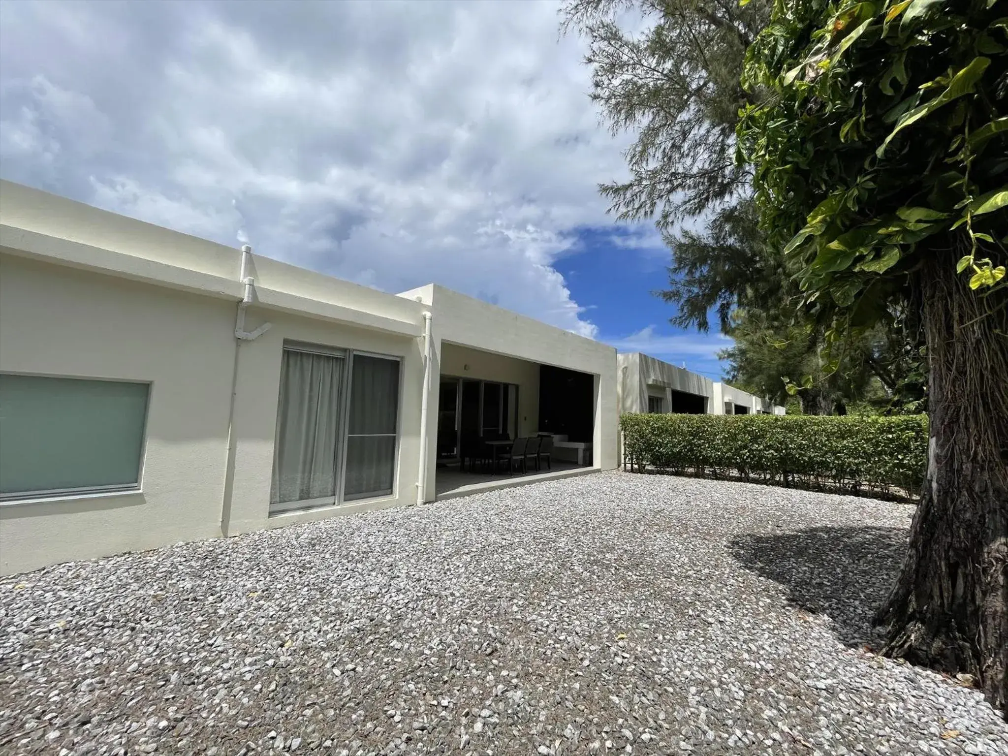 Property building in Ahman Suite Villa Sumuide Property building in Ahman Suite Villa Sumuide