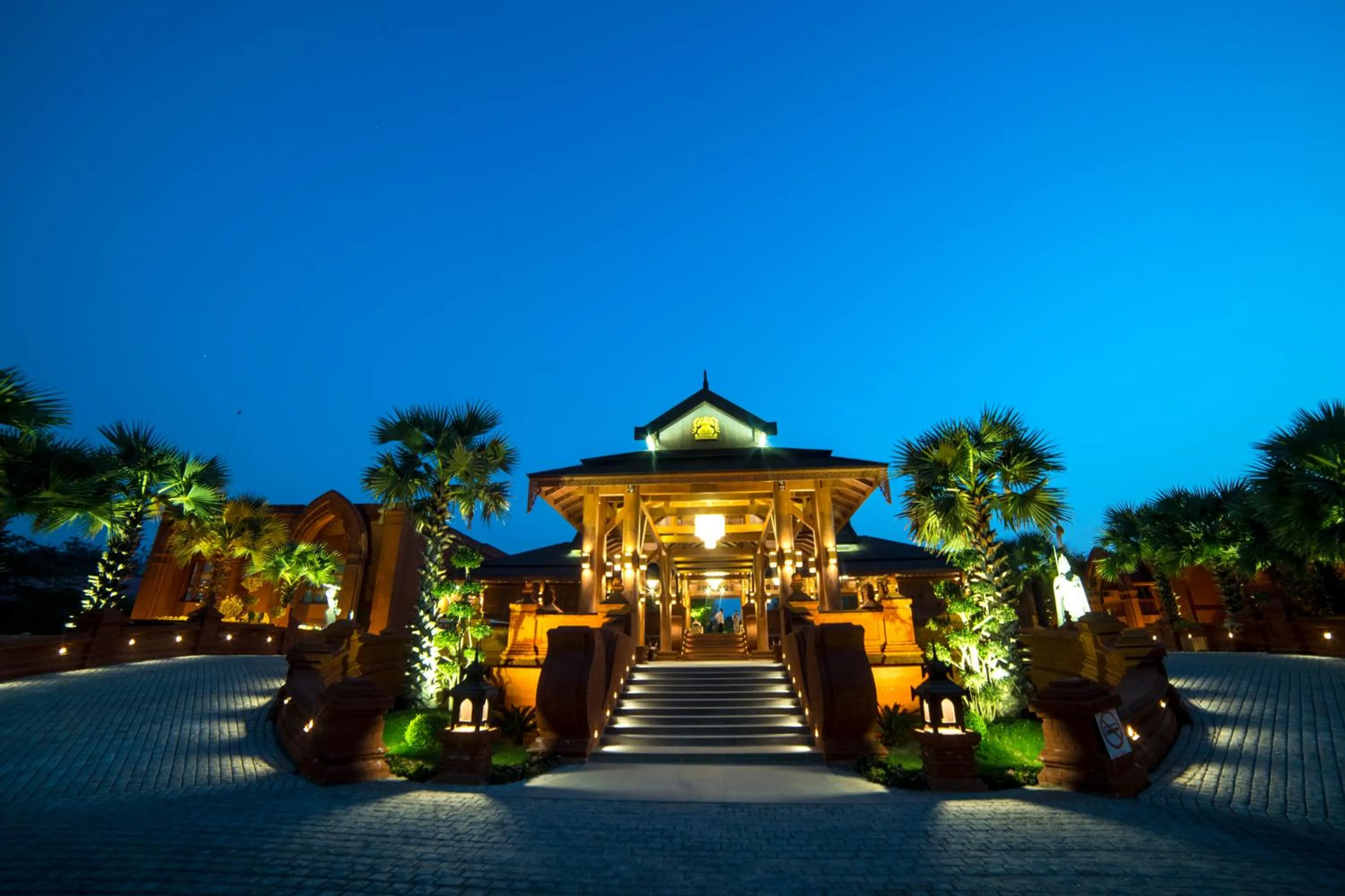 Facade/entrance in Heritage Bagan Hotel