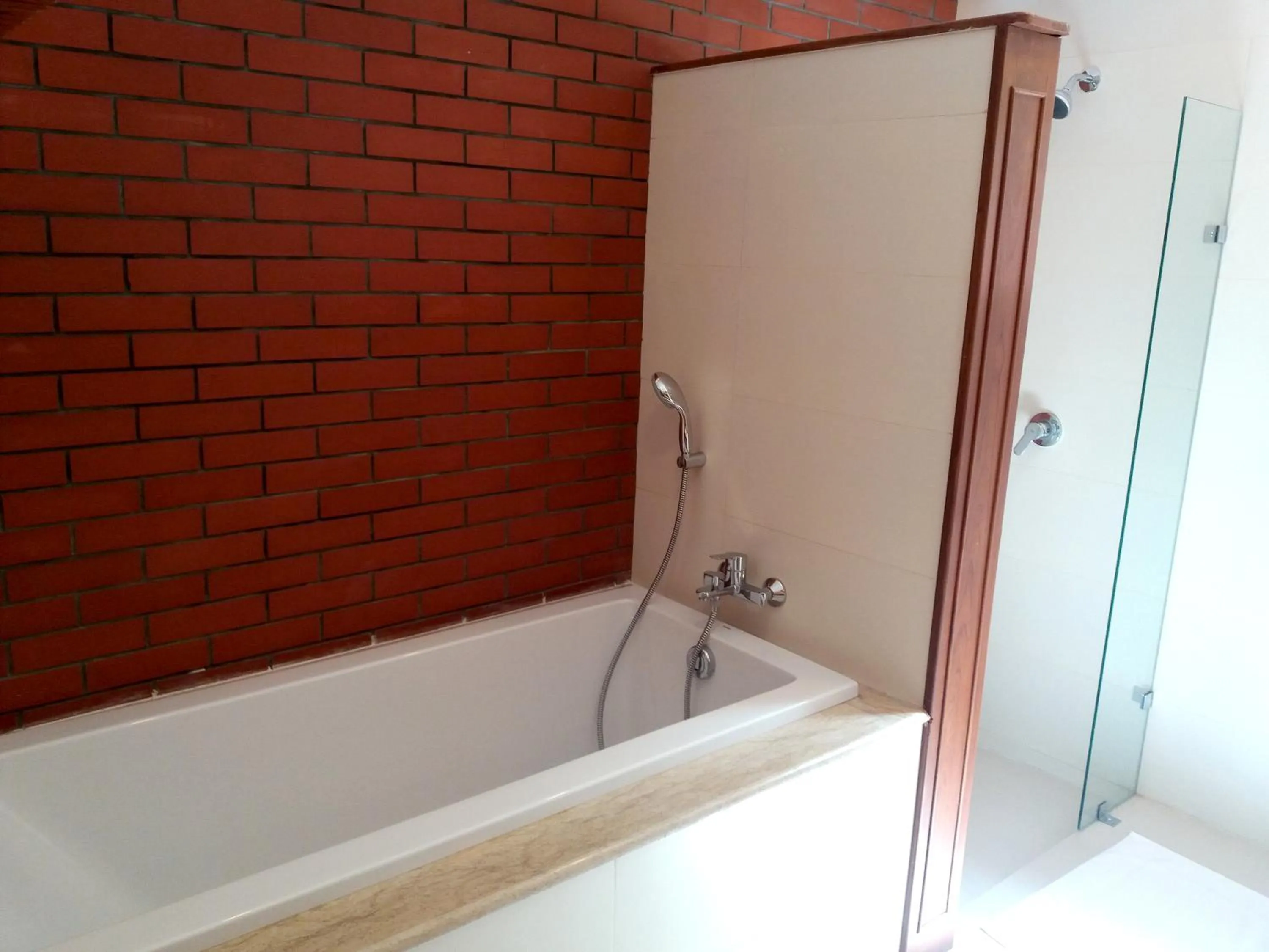 Shower in Heritage Bagan Hotel