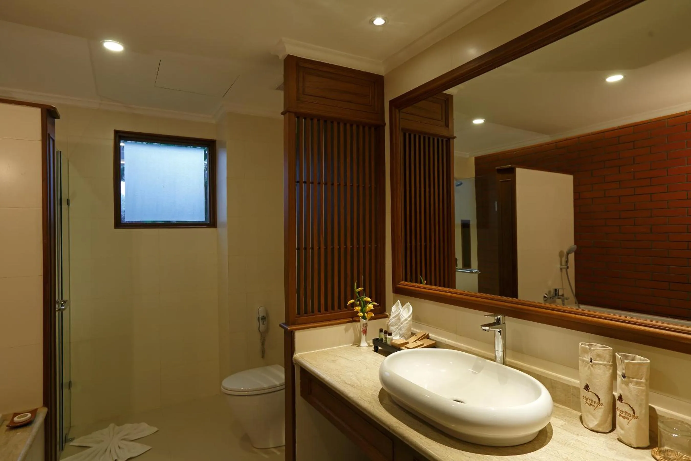 Shower in Heritage Bagan Hotel