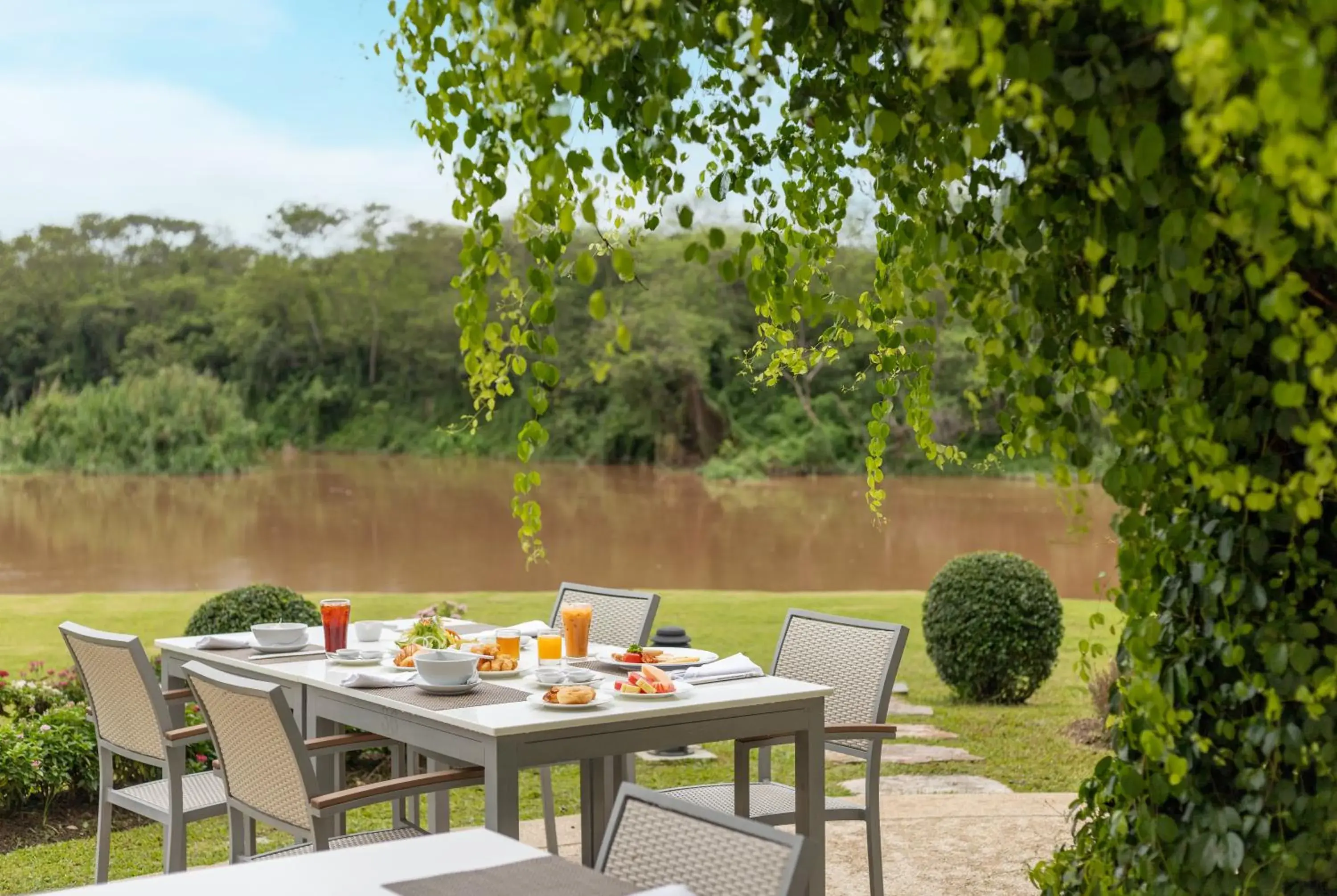 Restaurant/places to eat in The Riverie by Katathani Restaurant/places to eat in The Riverie by Katathani