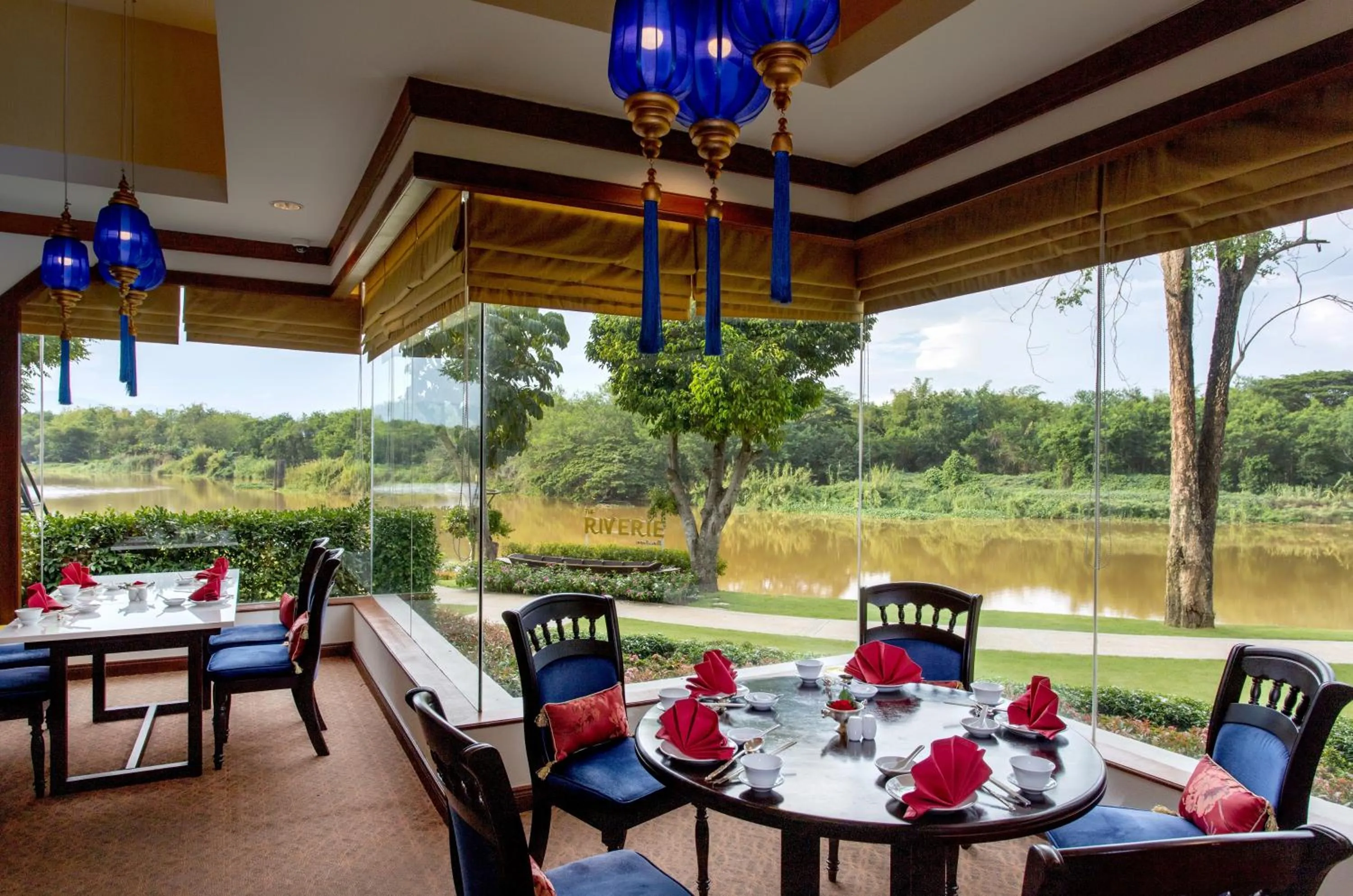 Restaurant/places to eat in The Riverie by Katathani