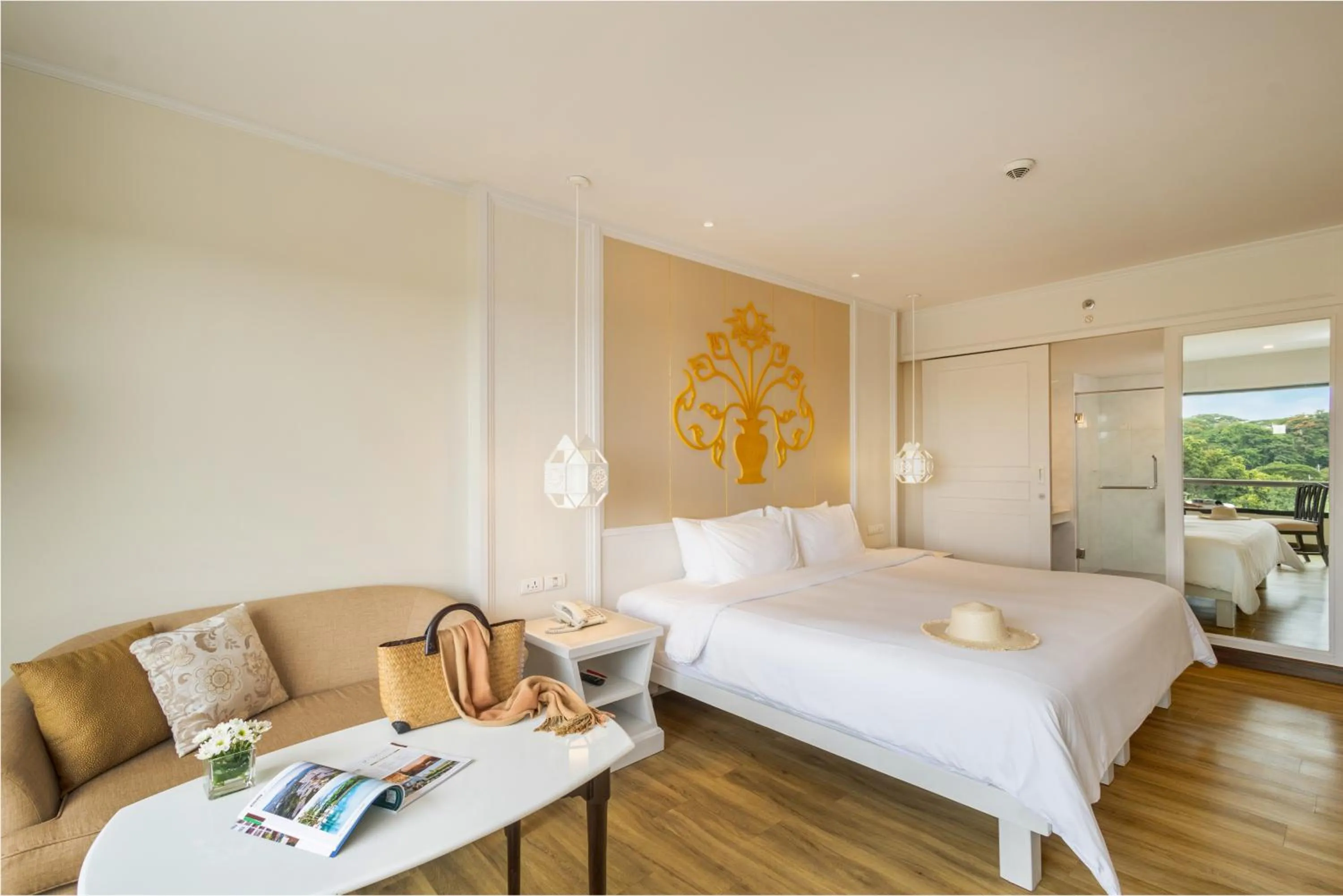 Bed in The Riverie by Katathani