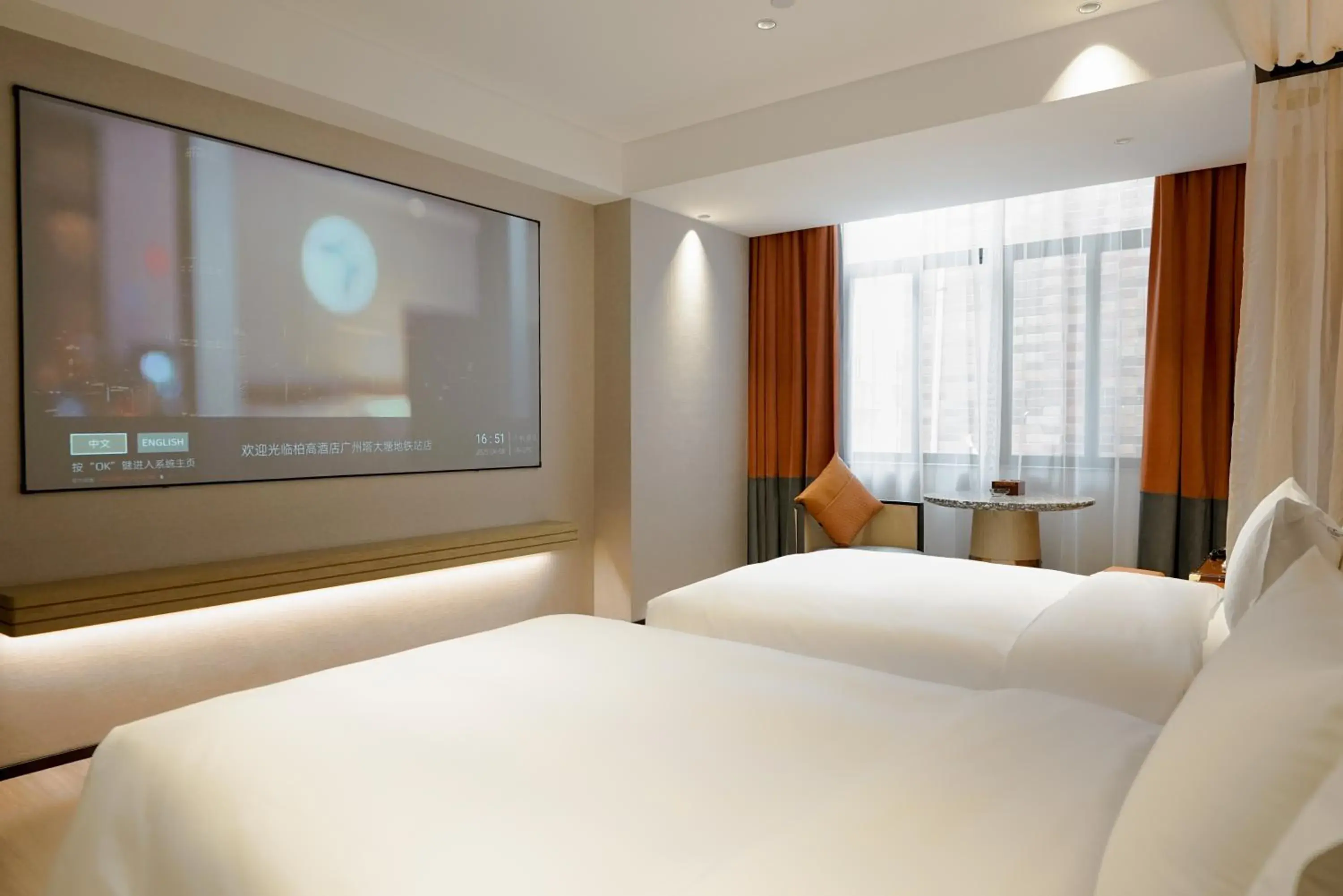 Photo of the whole room, Bed in Paco Hotel Datang Metro Guangzhou-Free Shuttle Bus to Canton Fair and Free Breakfast Photo of the whole room, Bed in Paco Hotel Datang Metro Guangzhou-Free Shuttle Bus to Canton Fair and Free Breakfast
