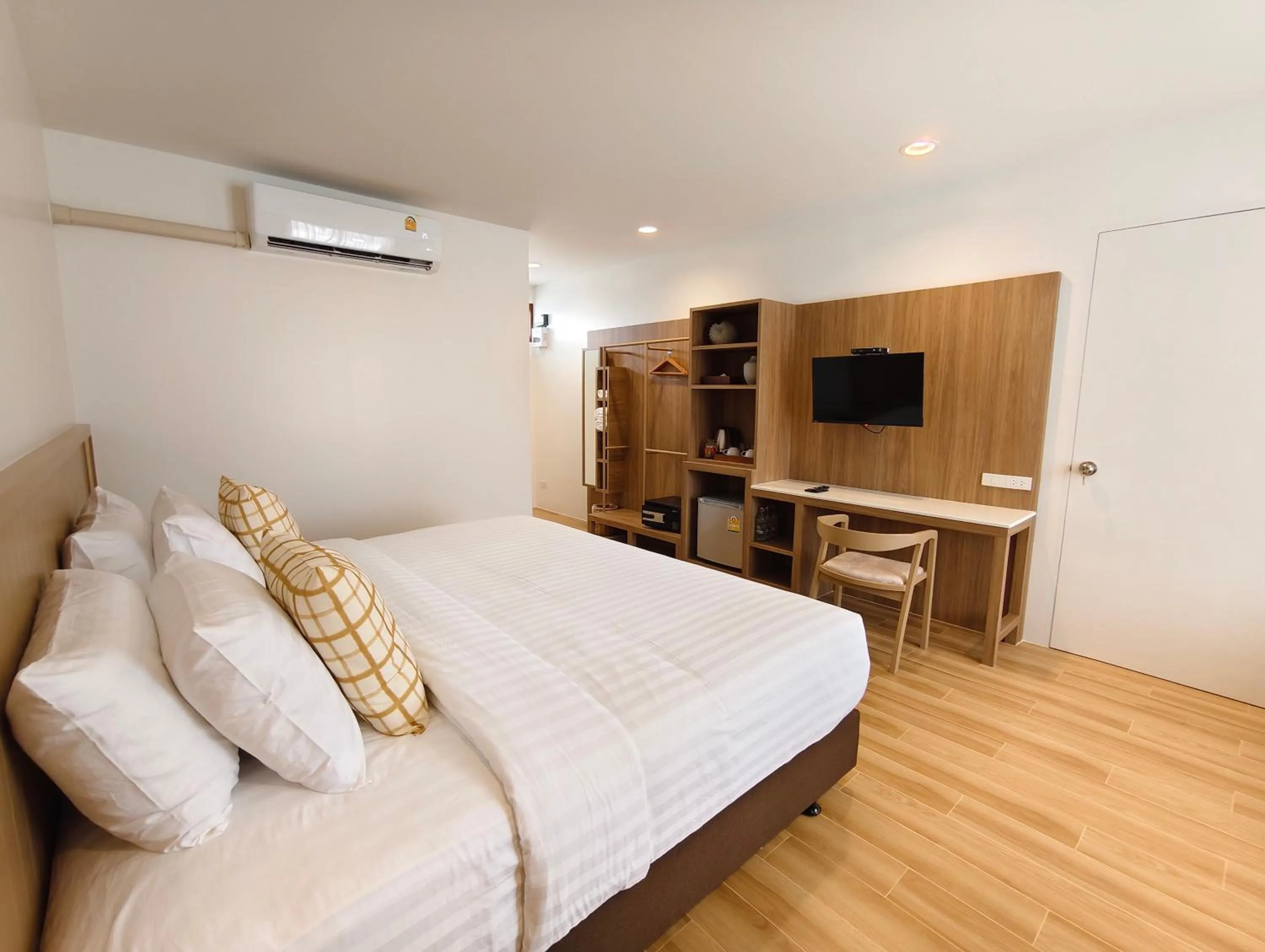 Bed in Baan Imm Sook Resort