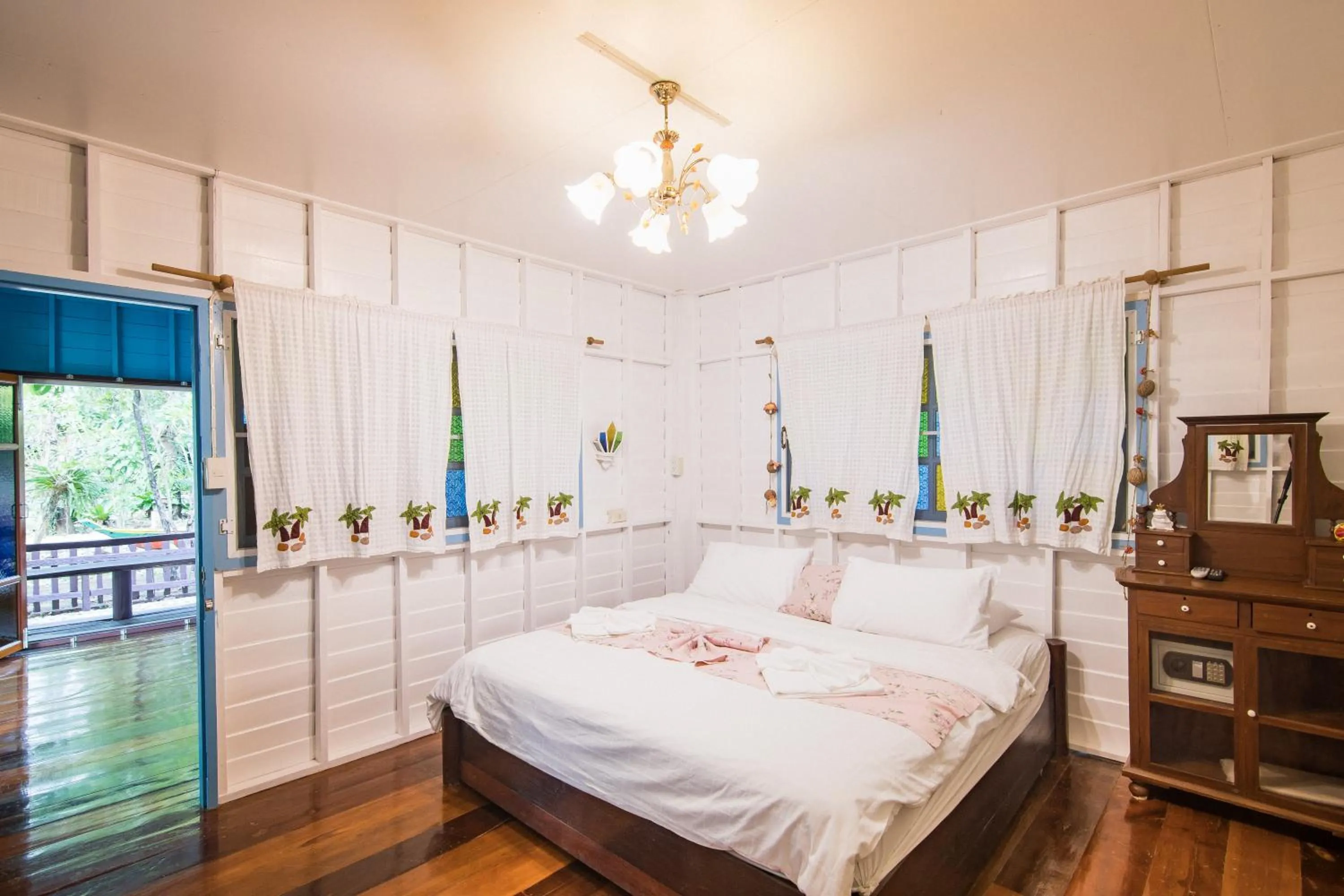 Bedroom, Bed in Baan Imm Sook Resort