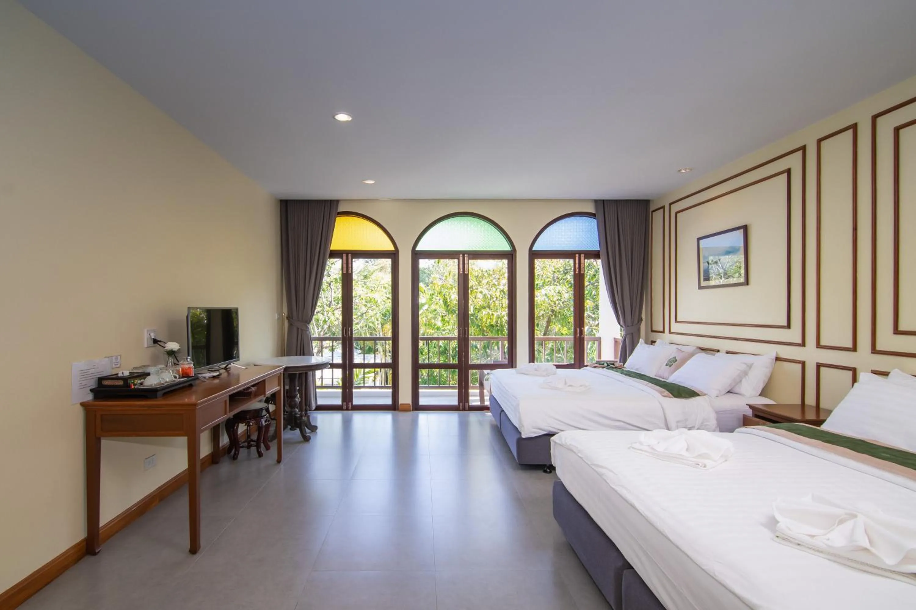 Bed in Baan Imm Sook Resort