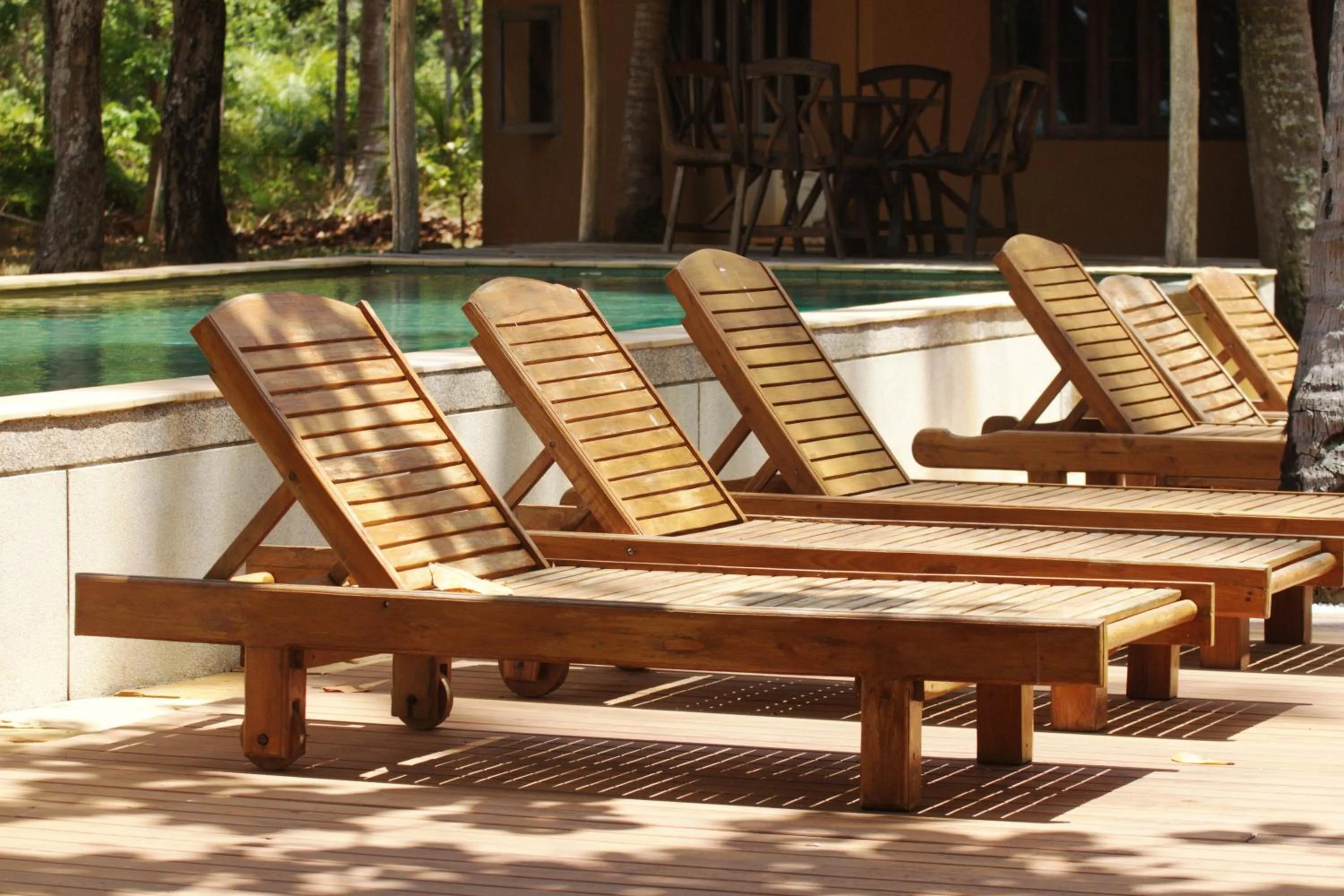 Swimming pool in Melina Beach Front Bungalows