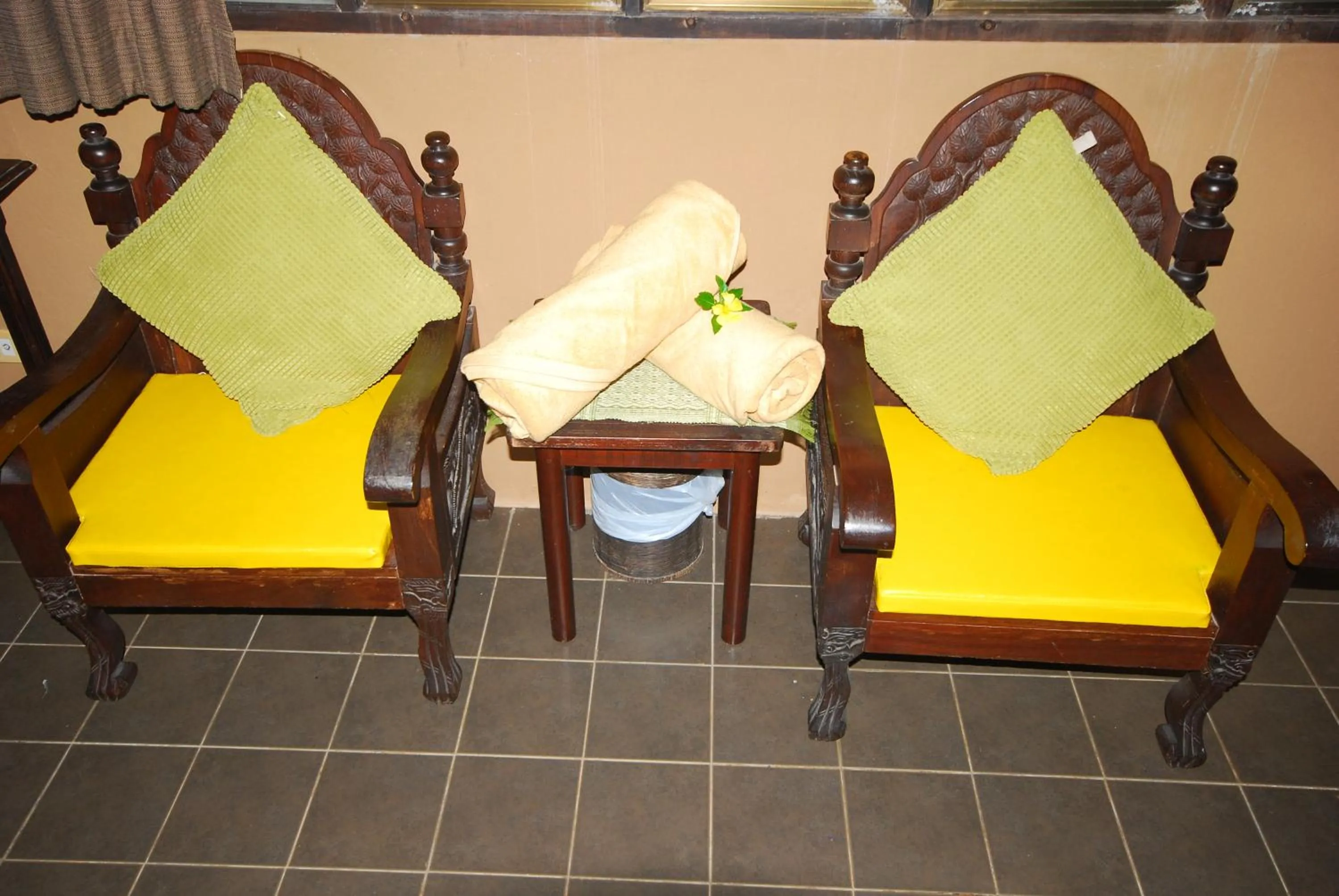 Seating area in Melina Beach Front Bungalows