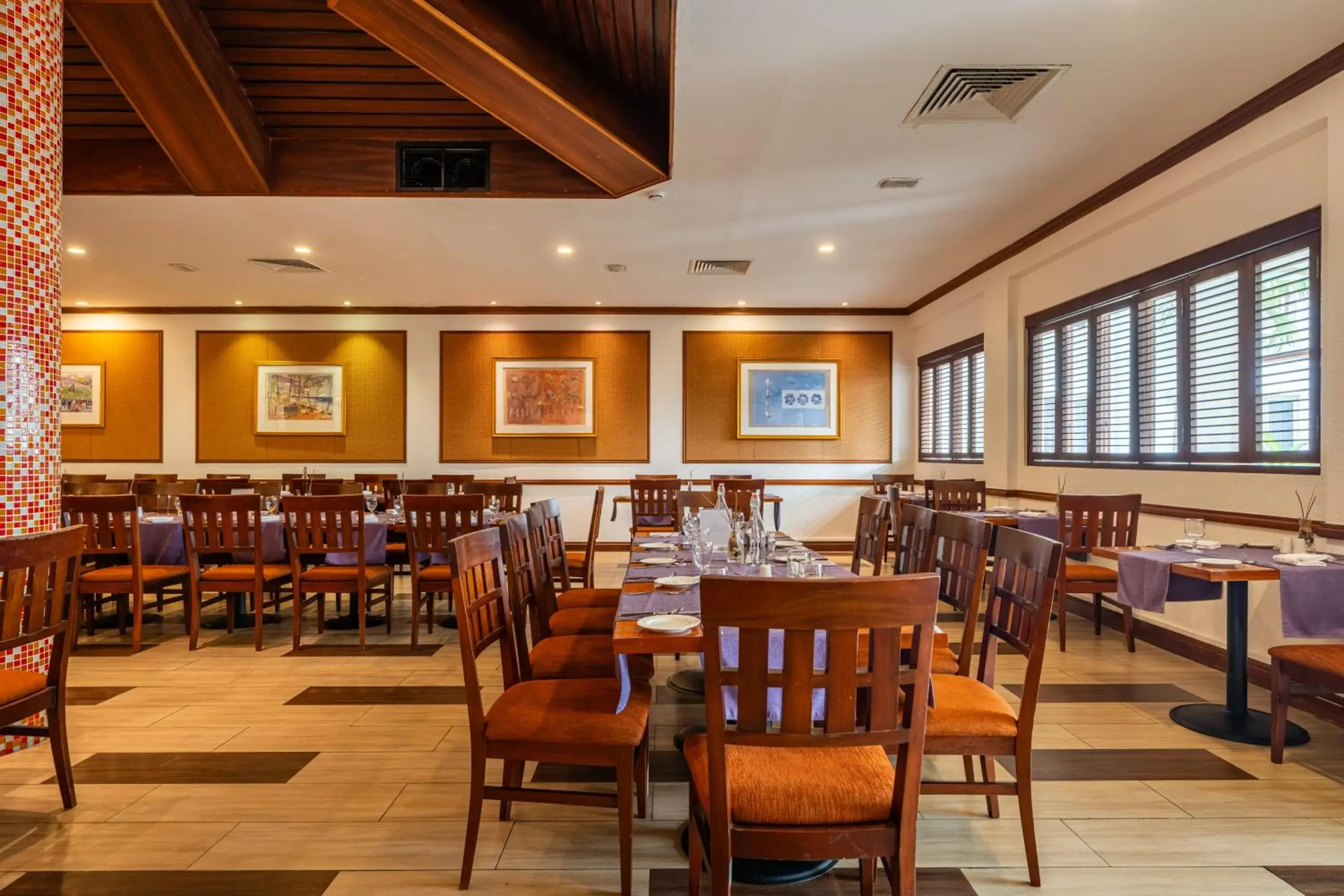 Restaurant/places to eat in Hulhule Island Hotel- Private Beach Access & Airport Pick-up and Drop Restaurant/places to eat in Hulhule Island Hotel- Private Beach Access & Airport Pick-up and Drop