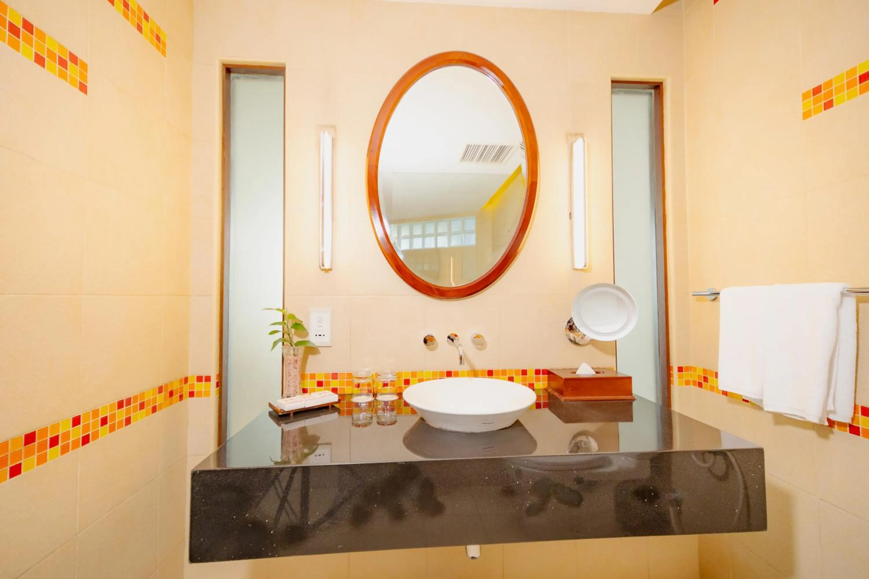 Bathroom in Hulhule Island Hotel- Private Beach Access & Airport Pick-up and Drop