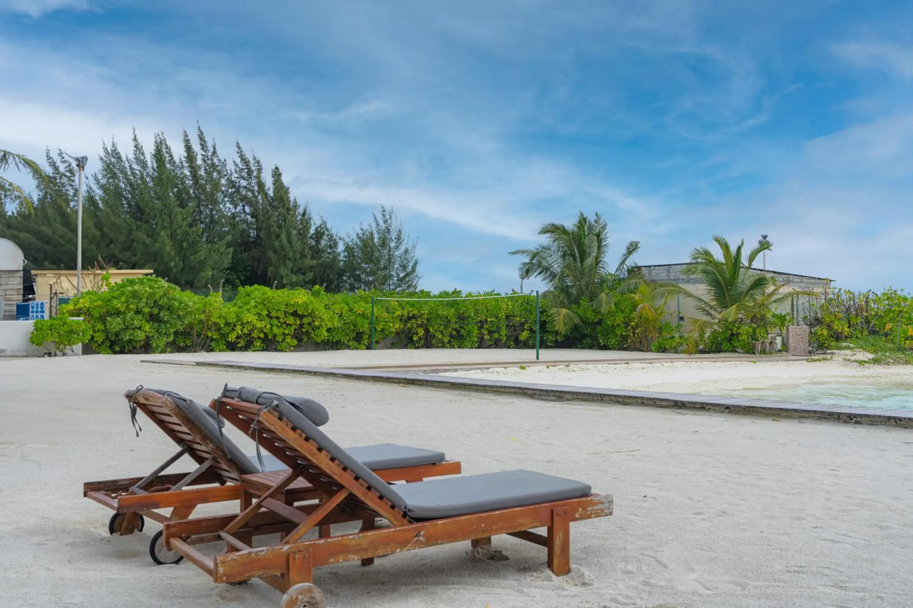 Property building in Hulhule Island Hotel- Private Beach Access & Airport Pick-up and Drop Property building in Hulhule Island Hotel- Private Beach Access & Airport Pick-up and Drop