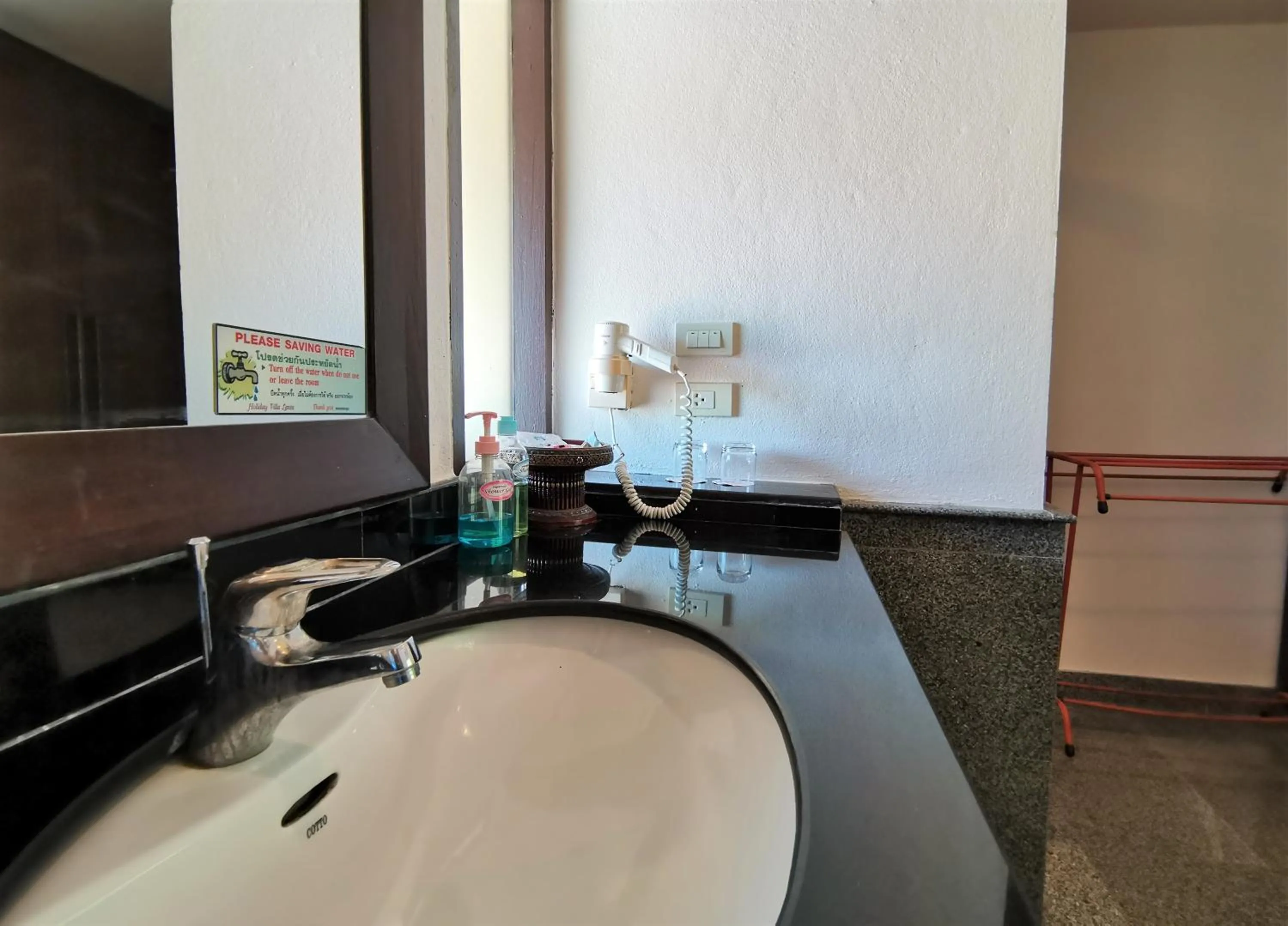 Bathroom in Holiday Villa, Lanta