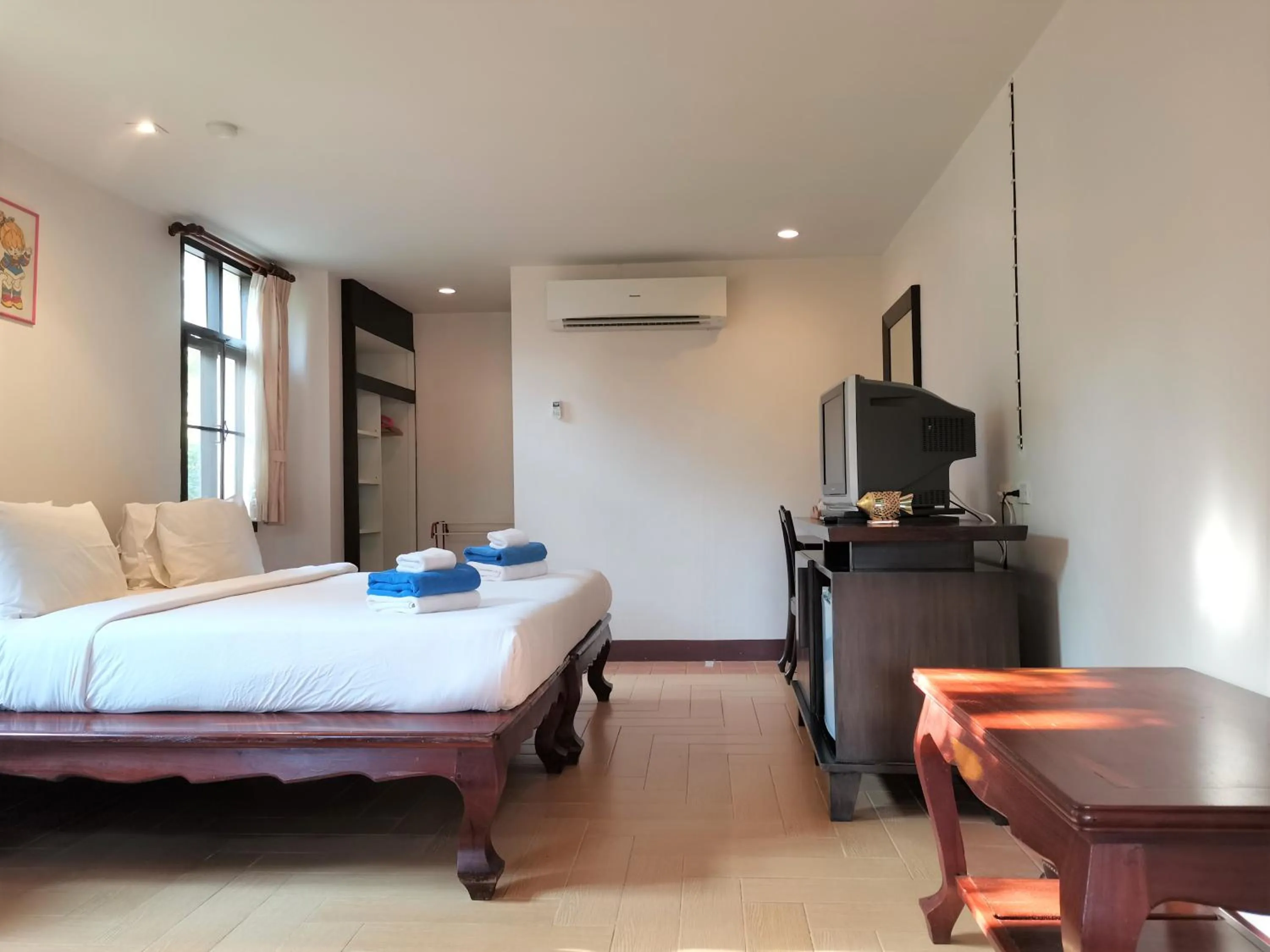 Photo of the whole room, Bed in Holiday Villa, Lanta