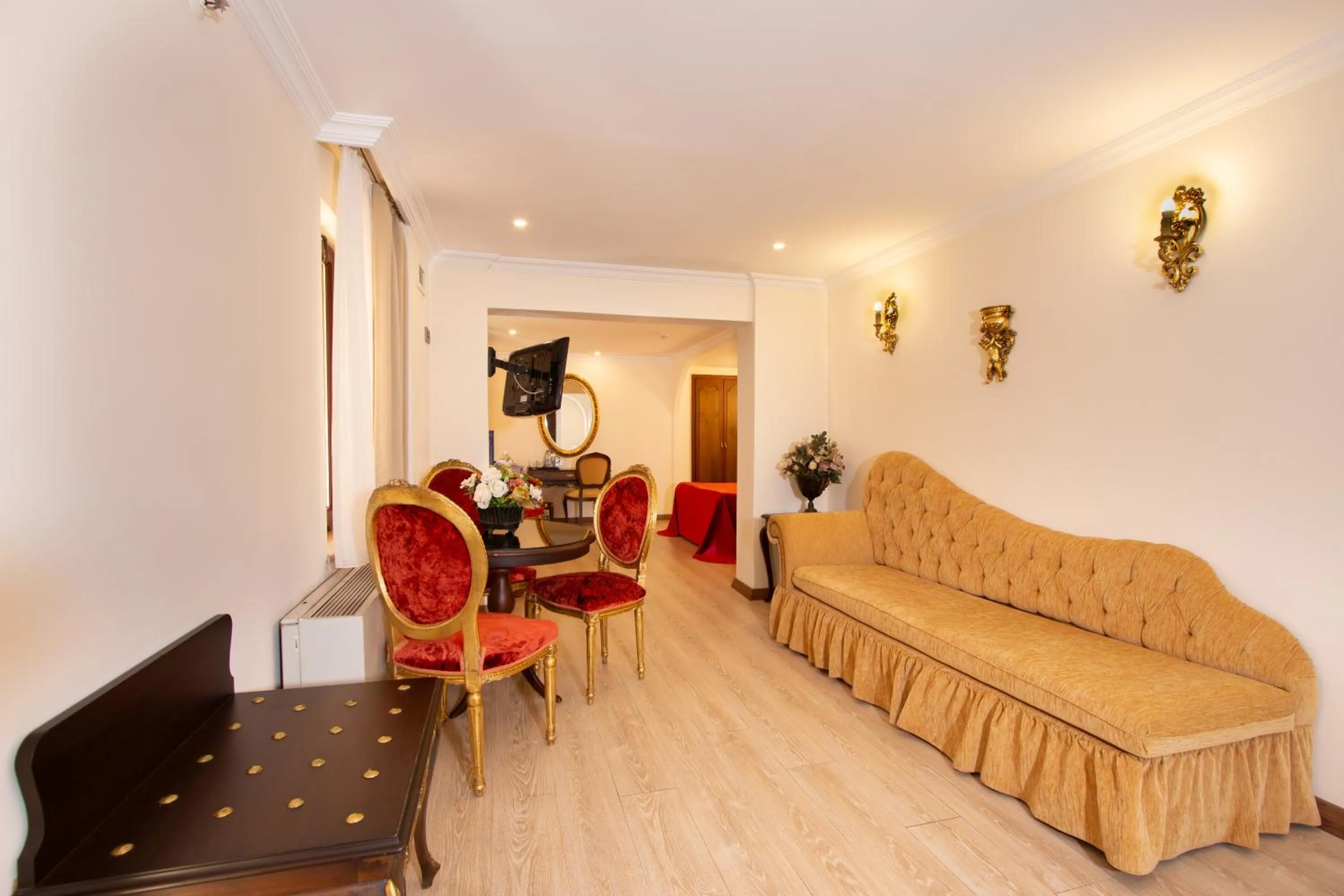 Seating area in Hotel Ickale