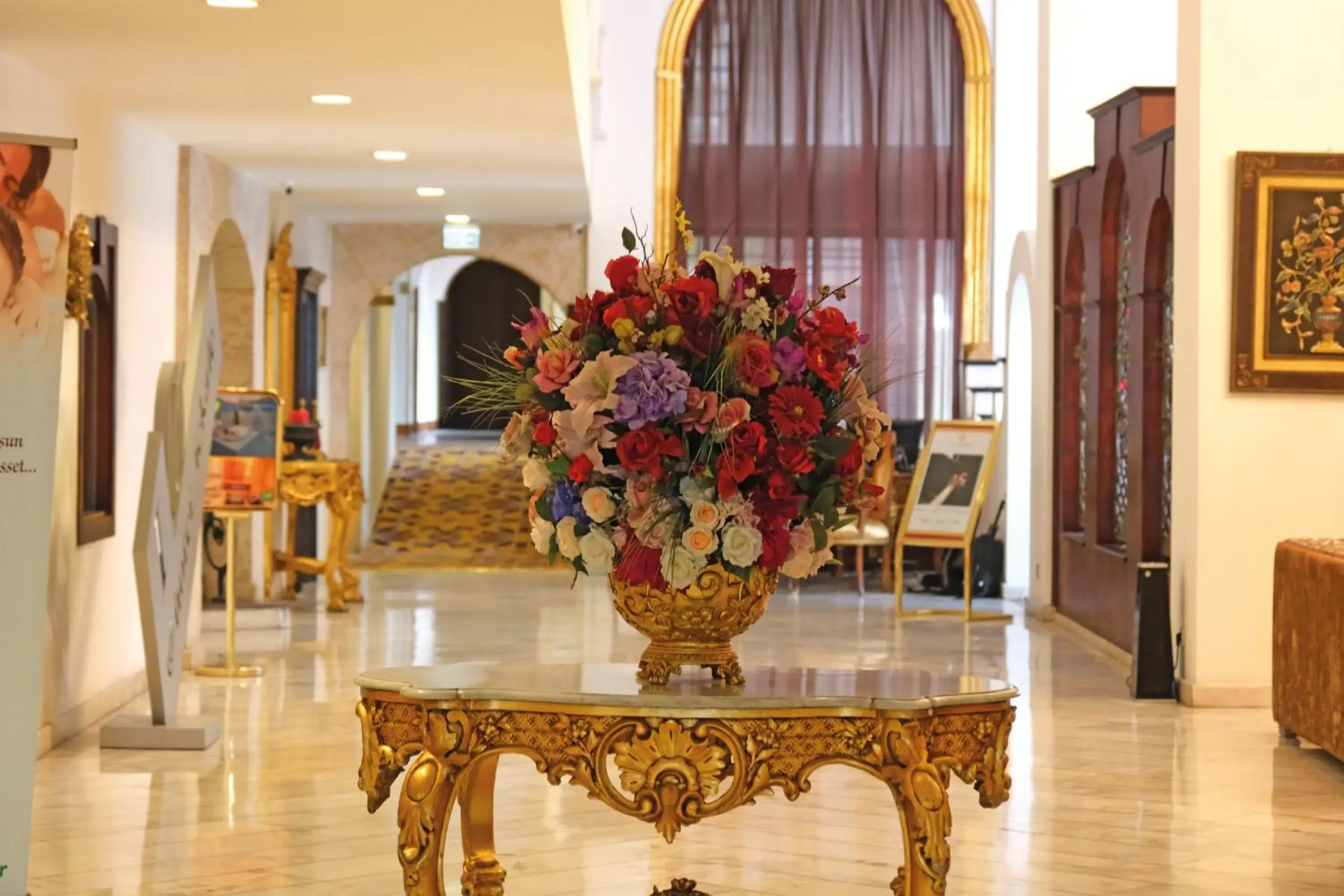 Lobby or reception in Hotel Ickale Lobby or reception in Hotel Ickale