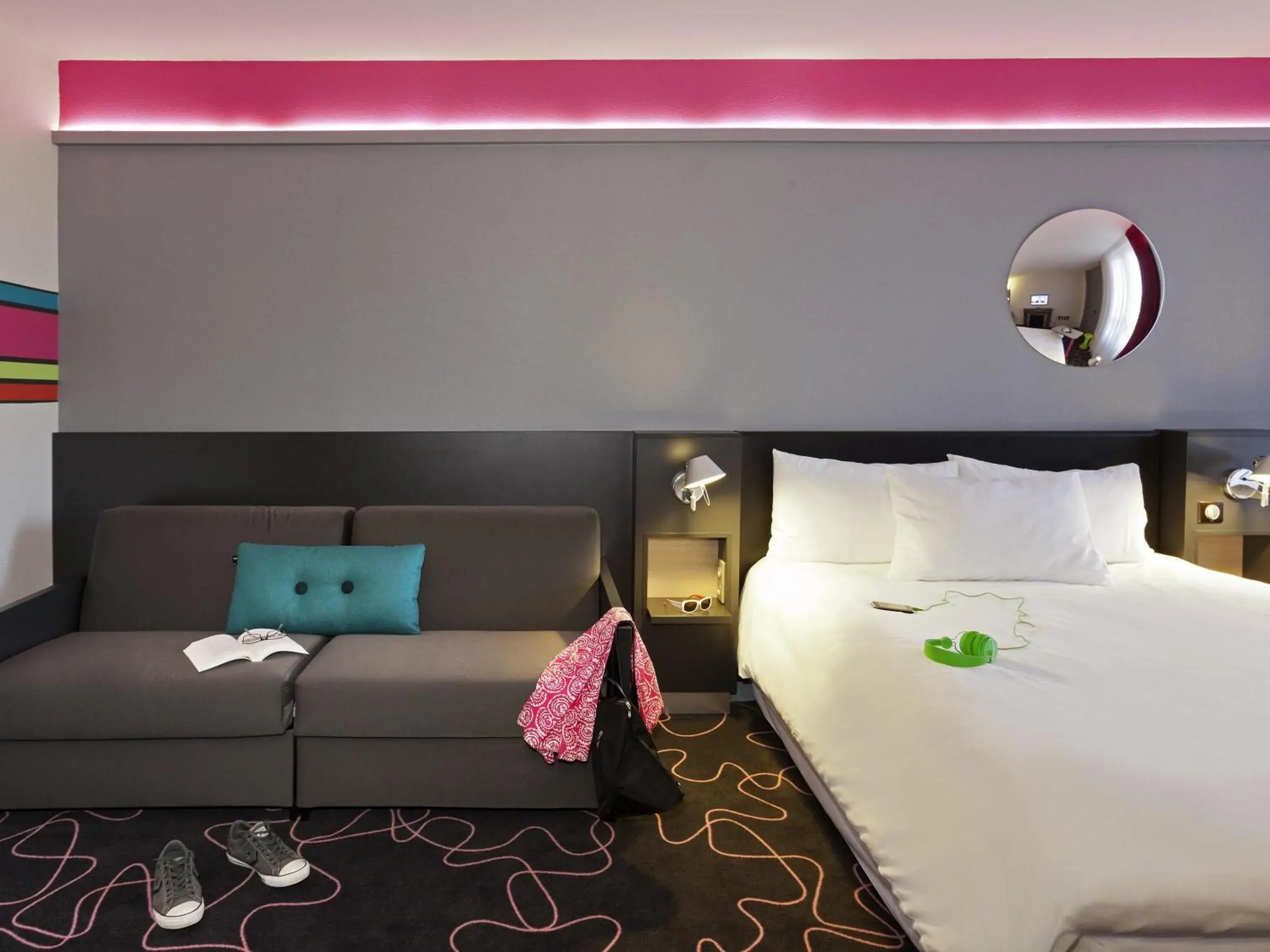 Bedroom, Bed in ibis Styles Roanne Centre Gare Bedroom, Bed in ibis Styles Roanne Centre Gare
