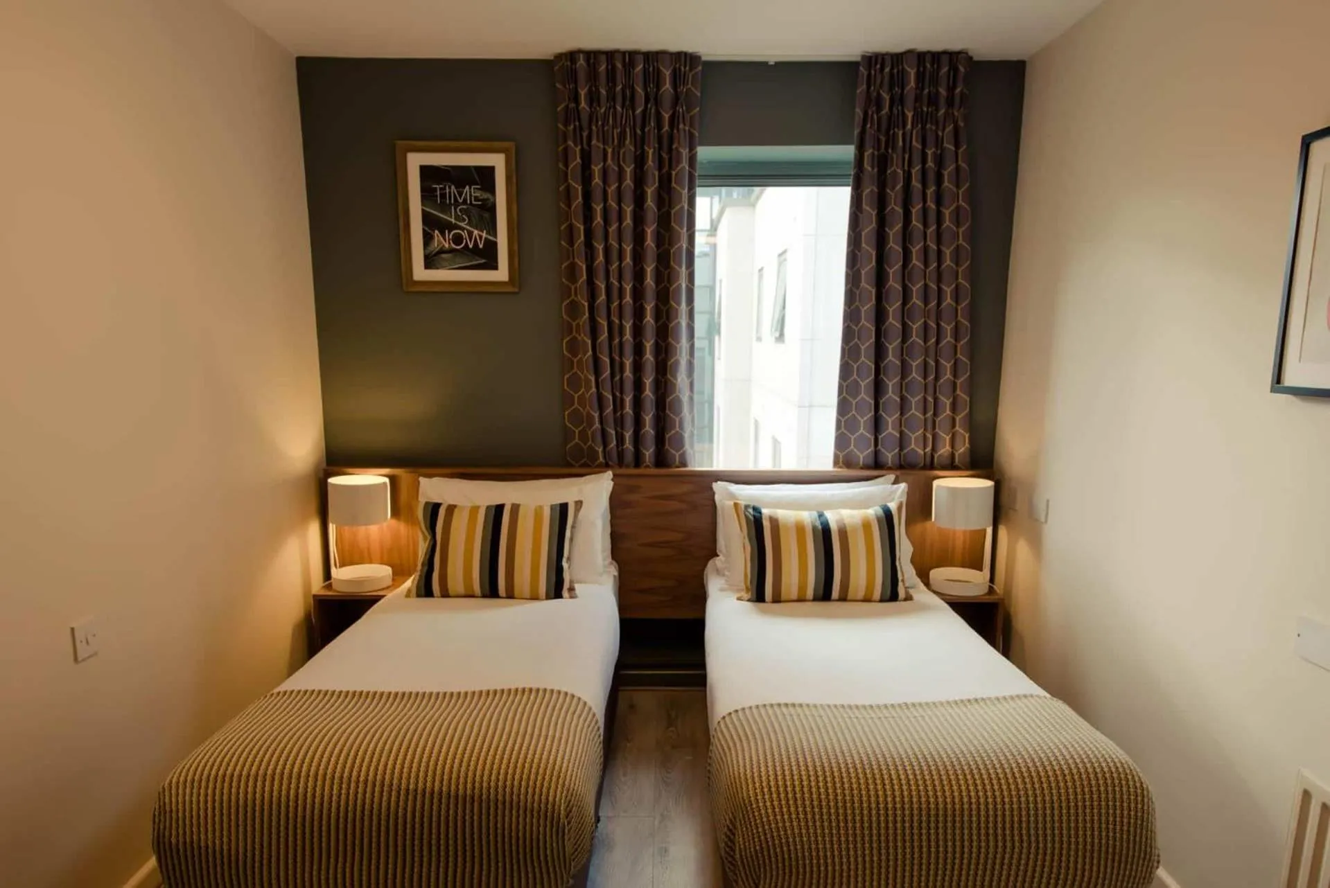 Superior Twin Room in DCU Rooms