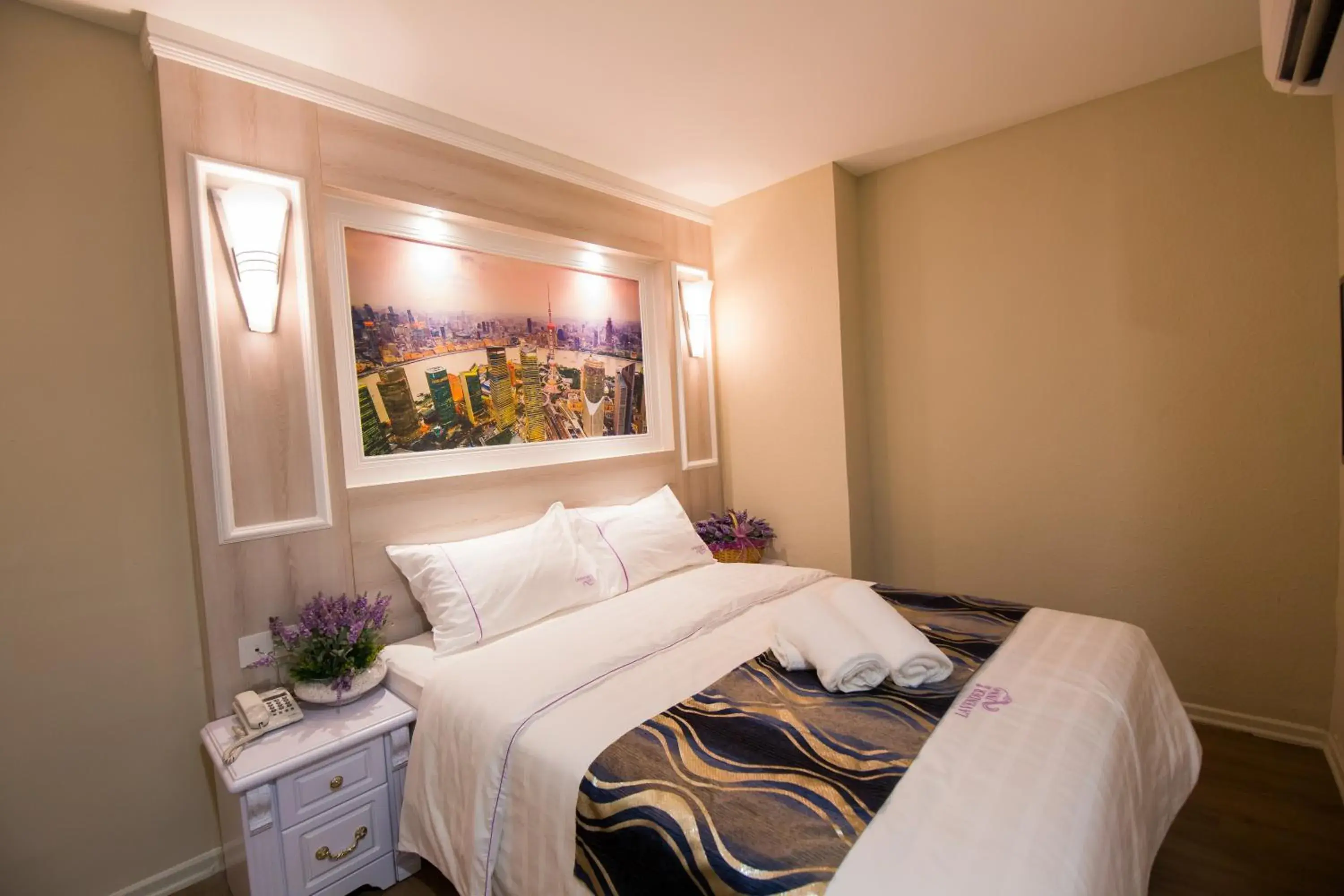 Bedroom, Bed in Lavender Inn USJ Bedroom, Bed in Lavender Inn USJ