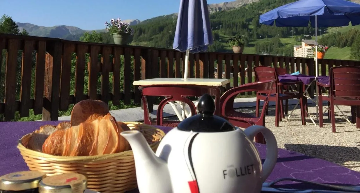 Continental breakfast in Le Sestriere