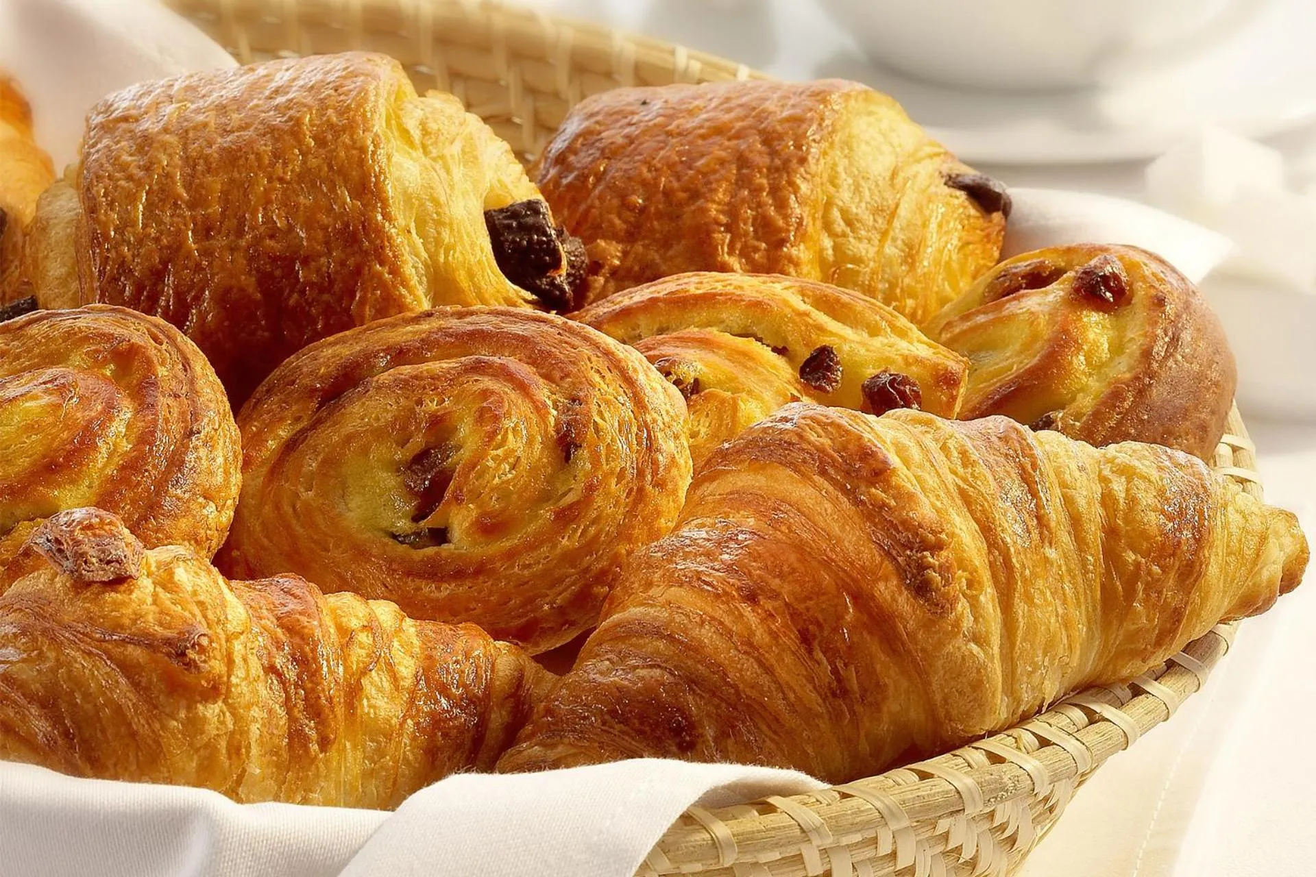 Continental breakfast in Hôtel Restaurant La Désirade
