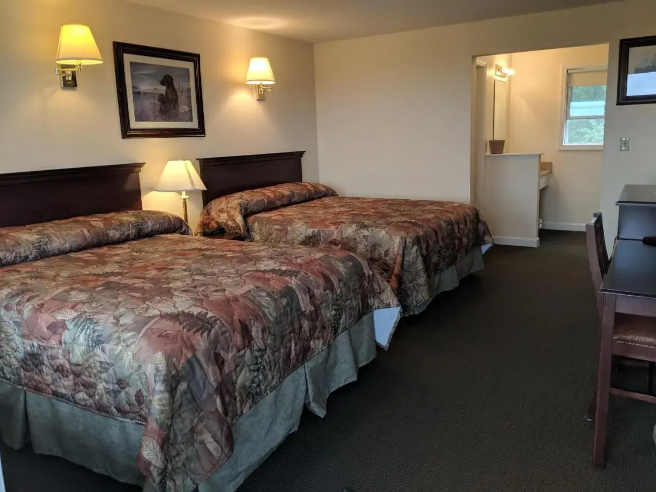 Pet Friendly Room With Two Queen Beds in Rangeley Saddleback Inn Pet Friendly Room With Two Queen Beds in Rangeley Saddleback Inn