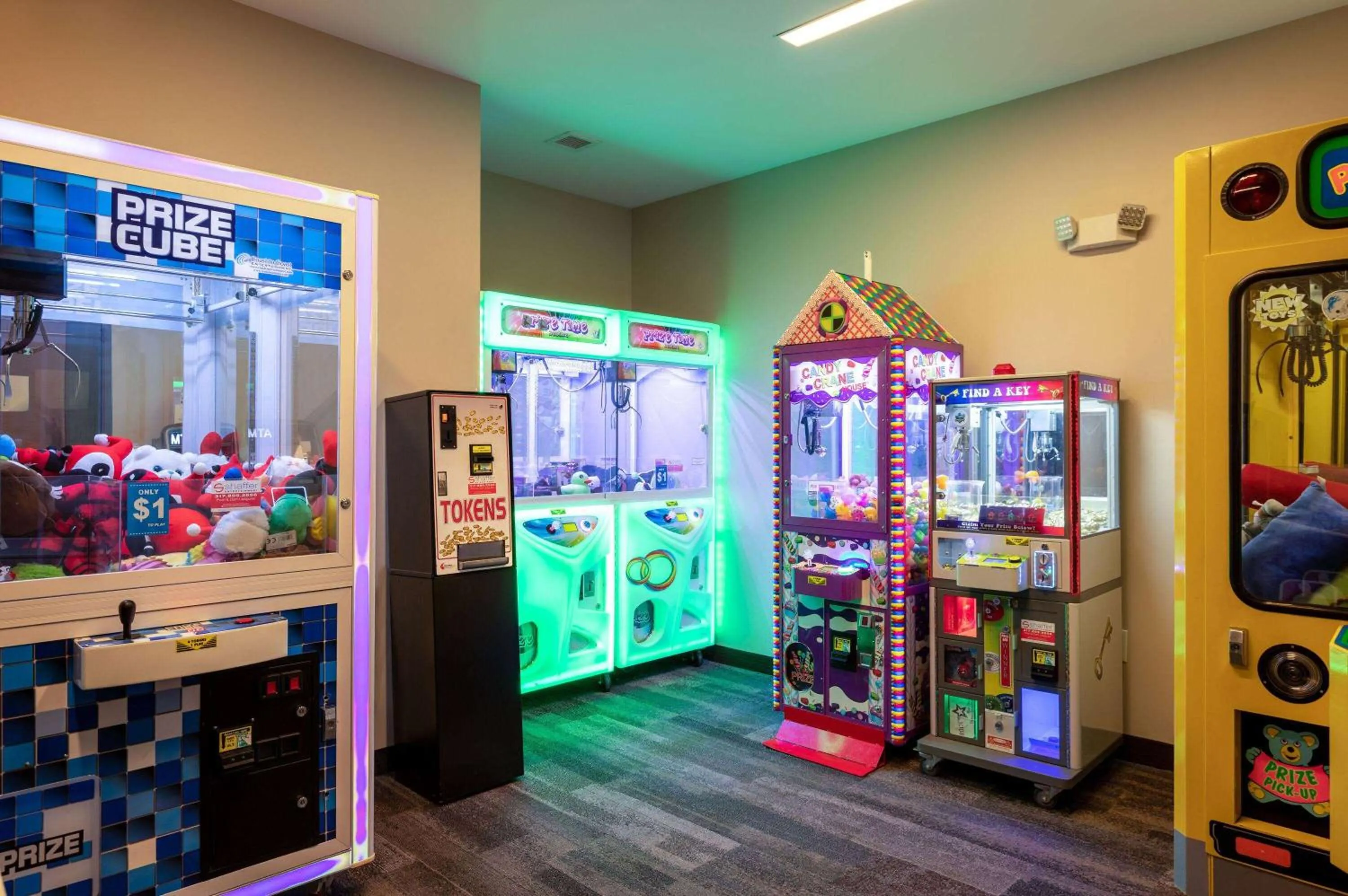 Game Room in Wyndham Westfield