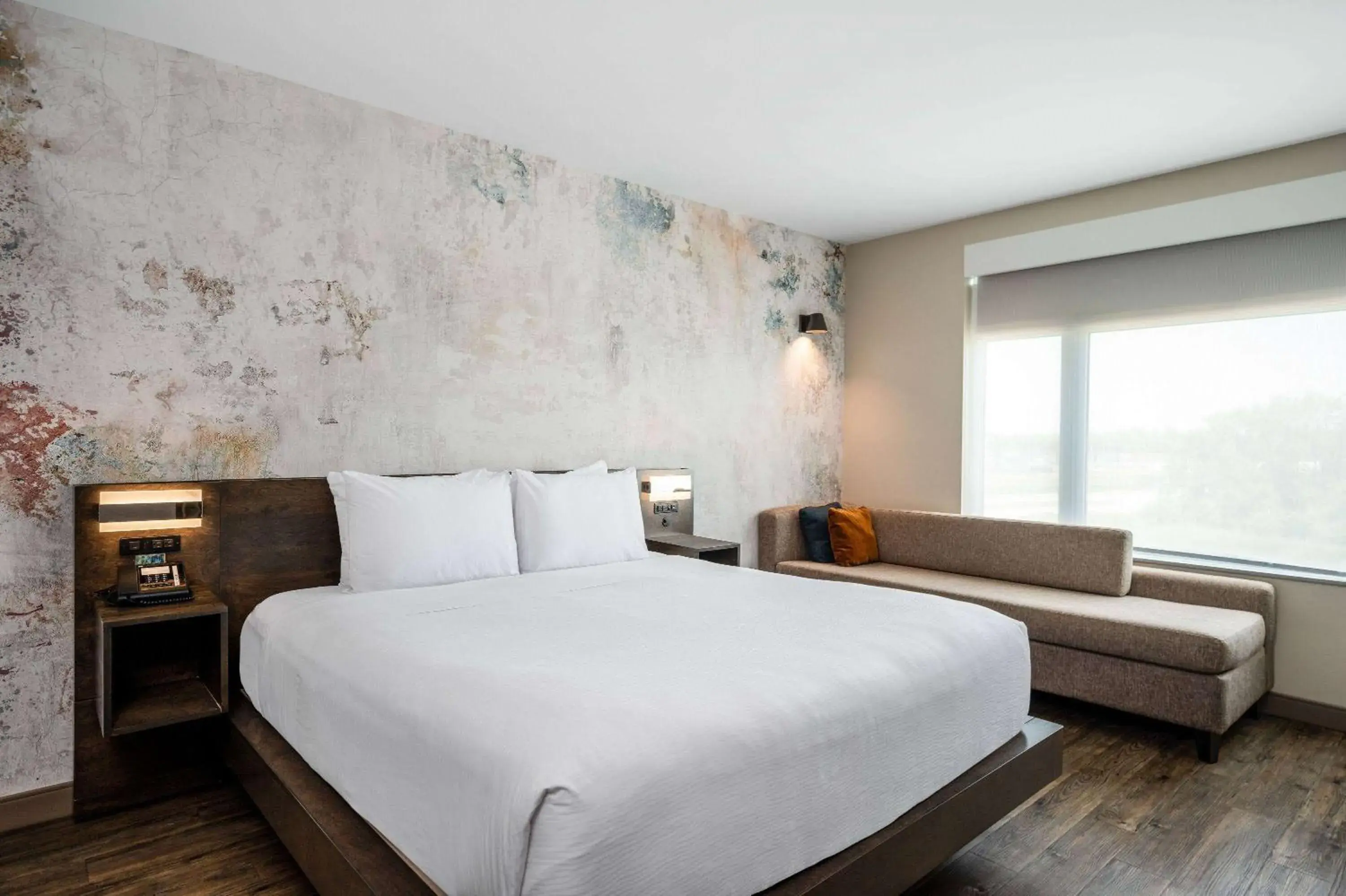 Bed in Wyndham Westfield Bed in Wyndham Westfield