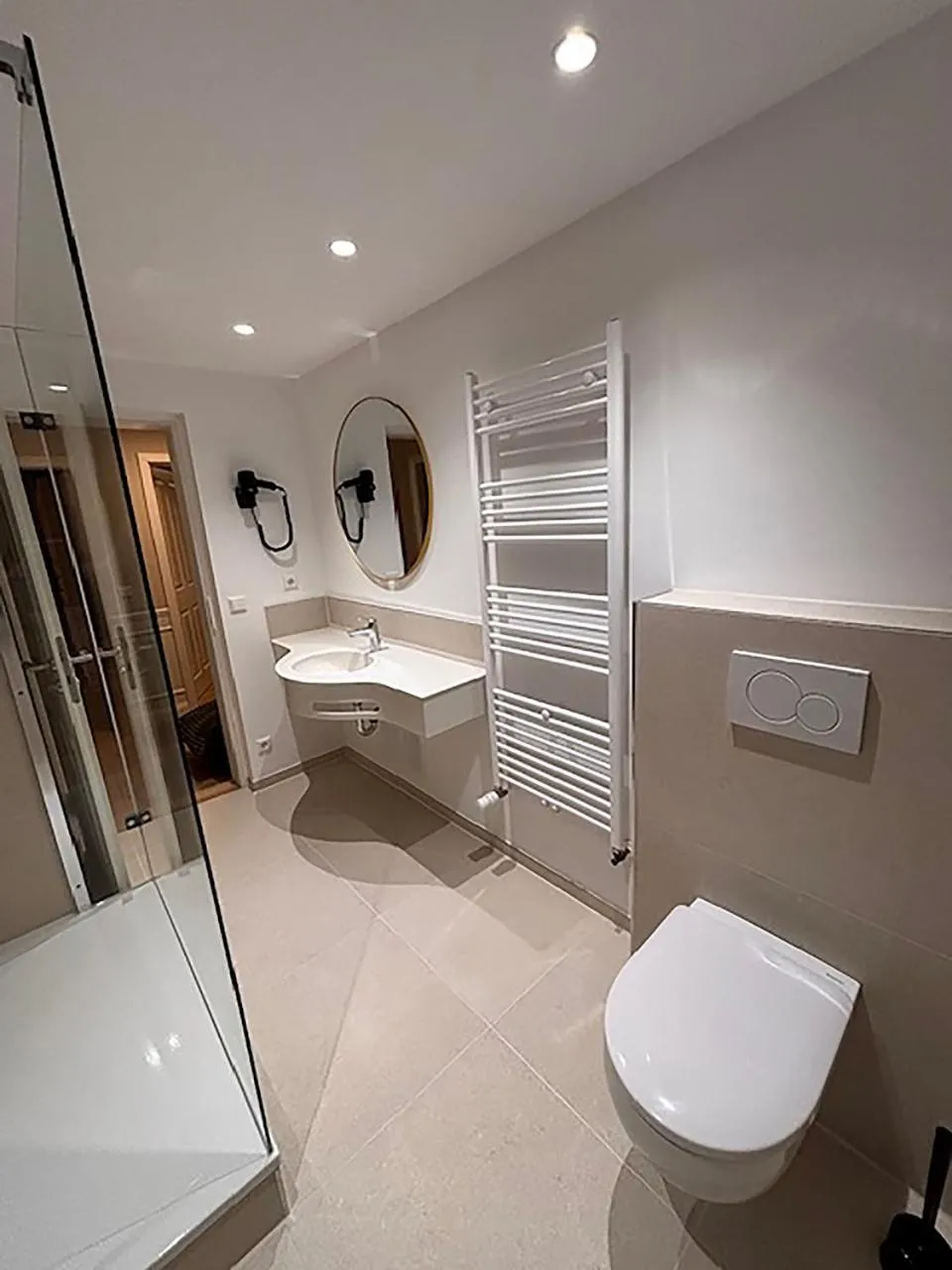 Bathroom in Hotel Garni in der Breite