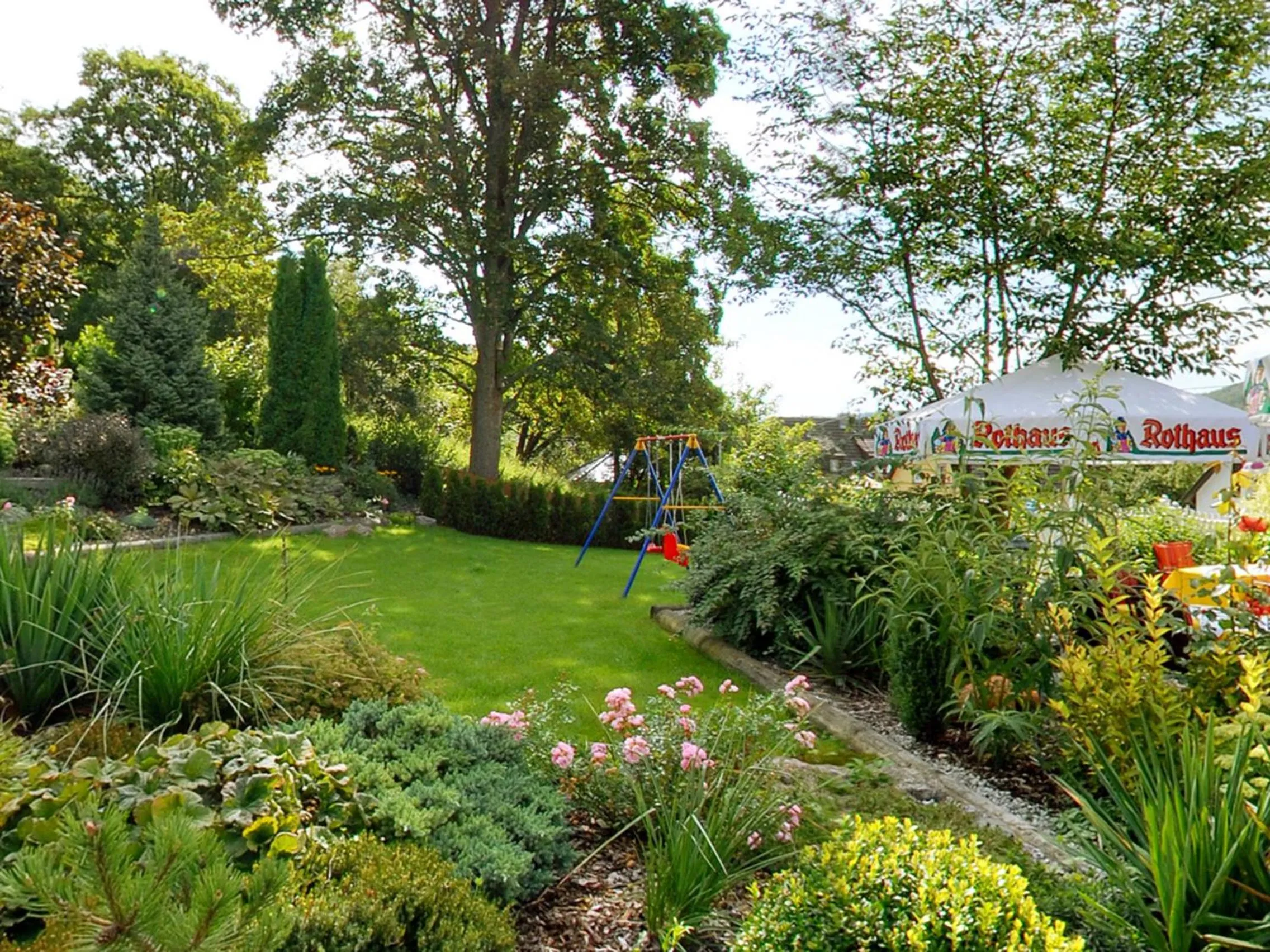 Garden in Hotel Garni in der Breite